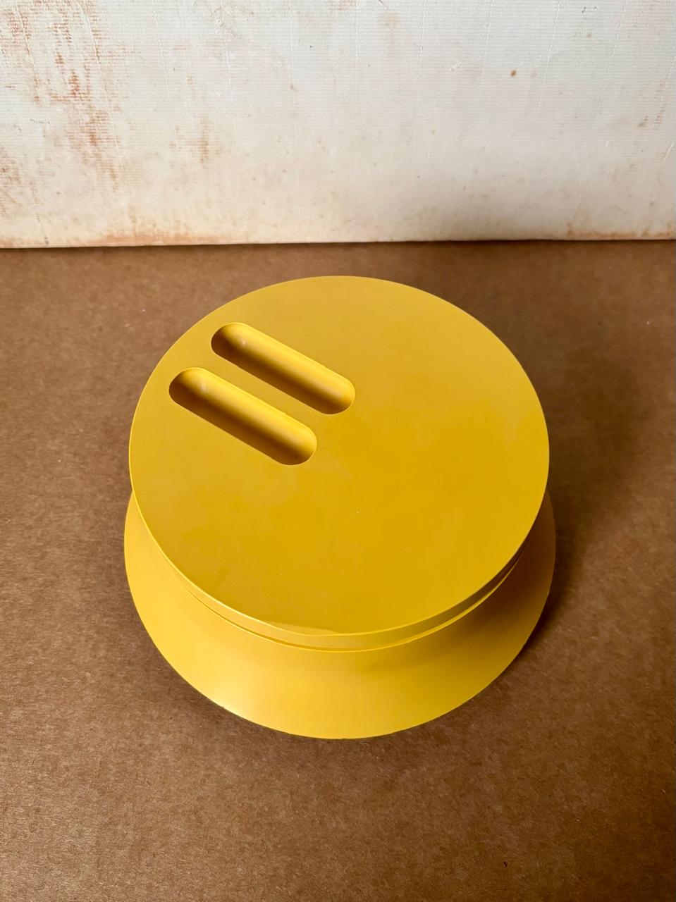 Açucareiro Eva da Hévea Plasticware em amarelo, anos 1970 (DMCPS_702)