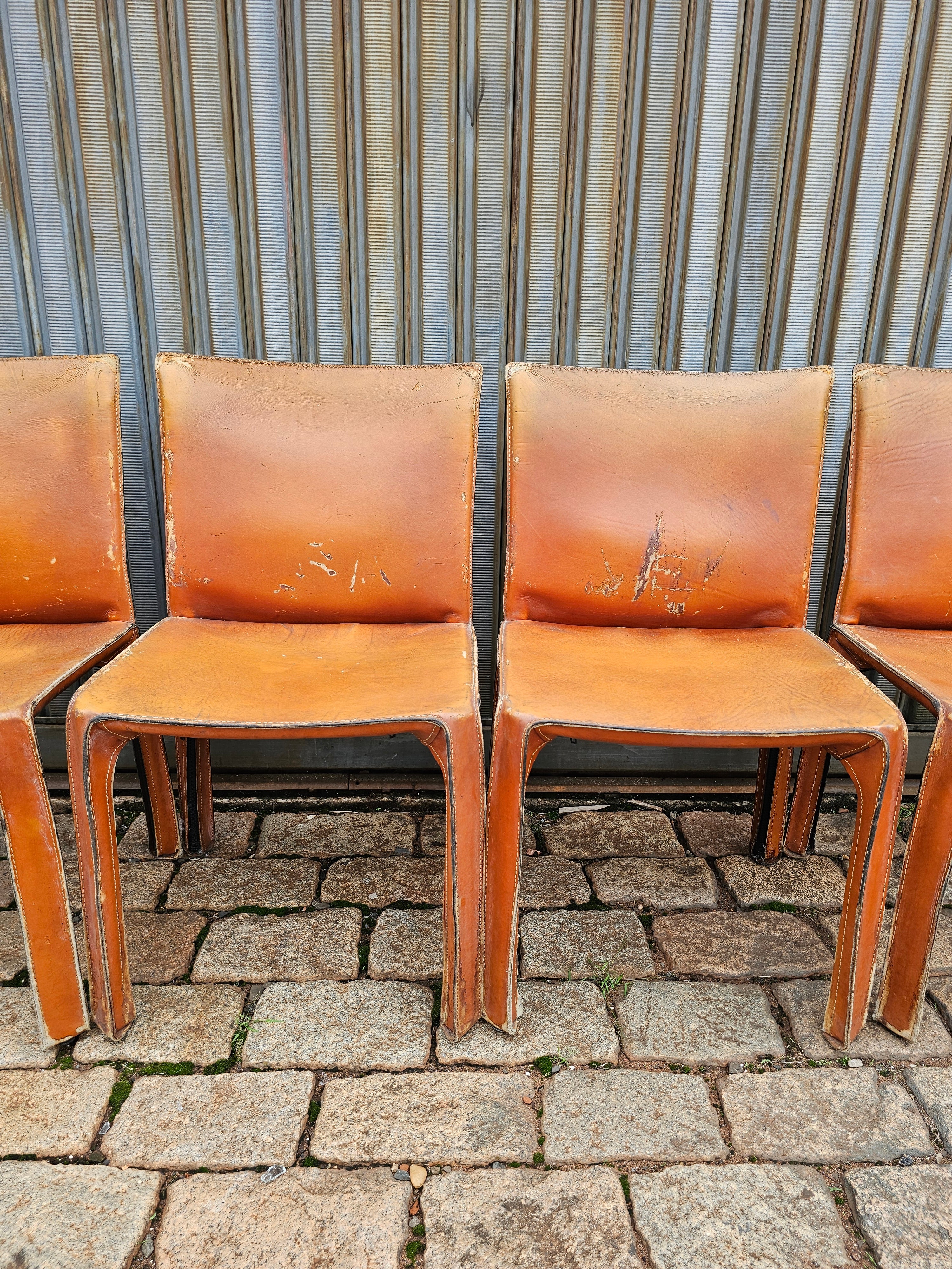 Conjunto de 8 Cadeiras Italianas - Mario Bellini para Cassina
