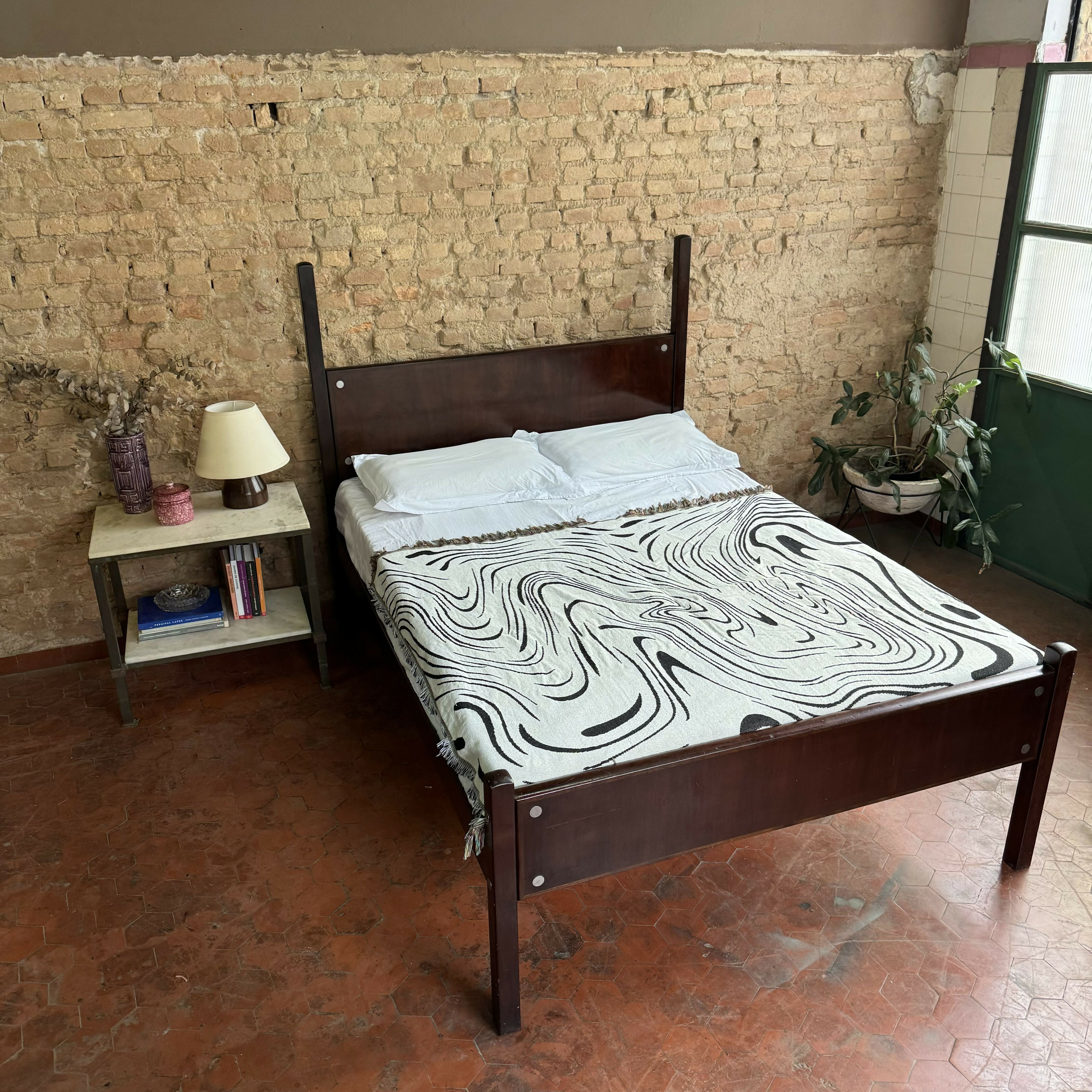 Cama Sabará Sérgio Rodrigues em Jacarandá