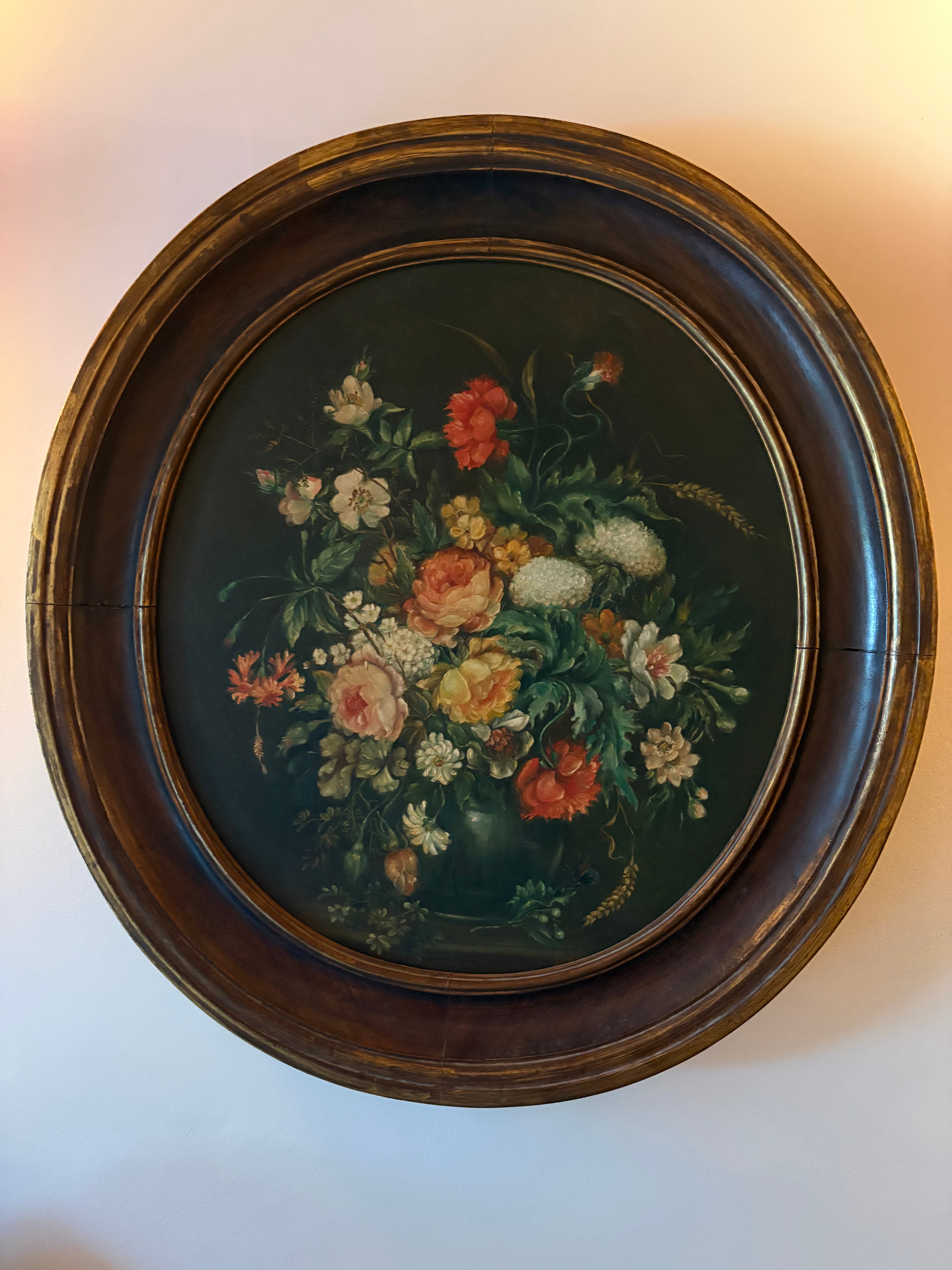 Quadro redondo com flores com moldura em madeira 