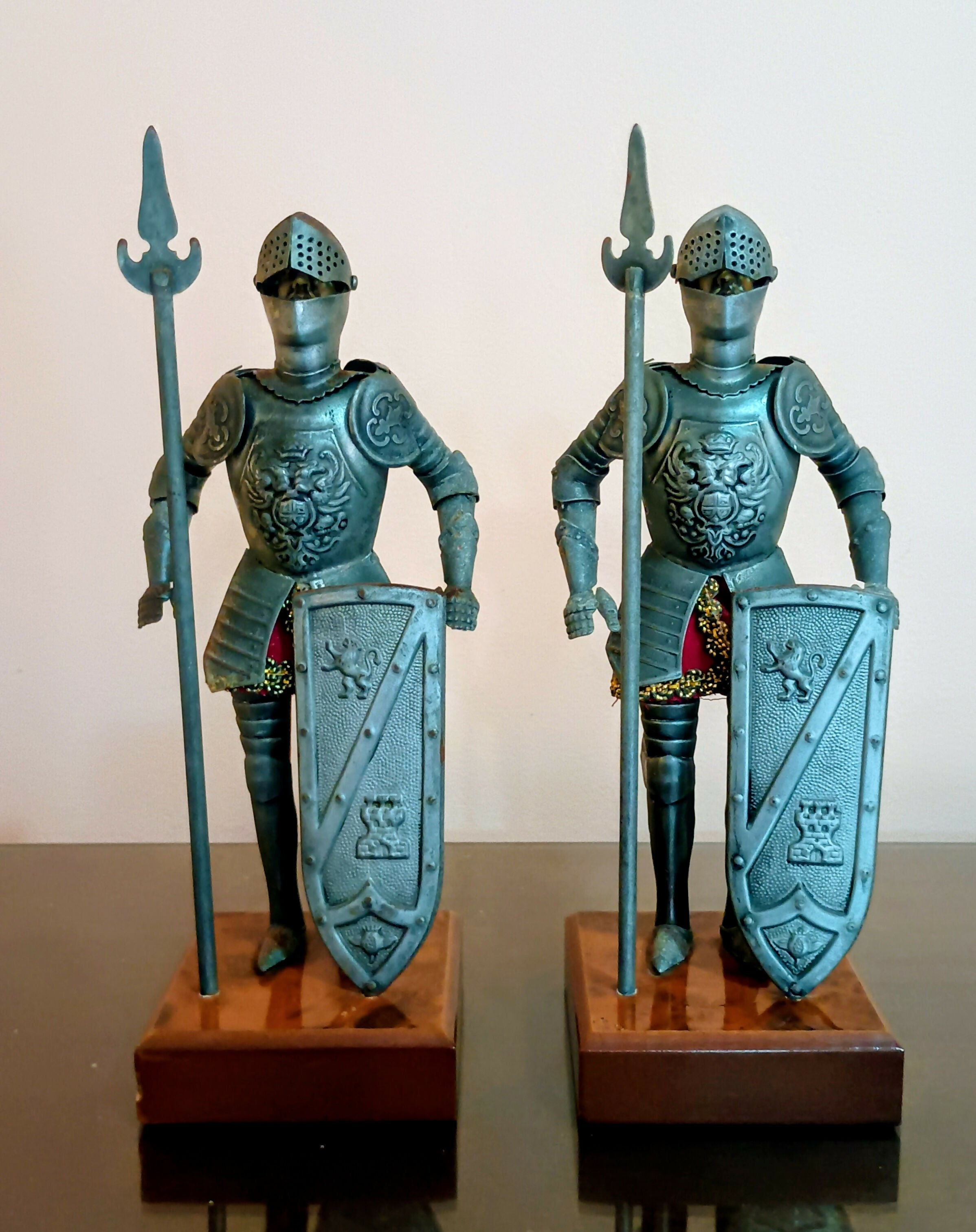 Par de cavaleiros medievais articulado dec. 40/50