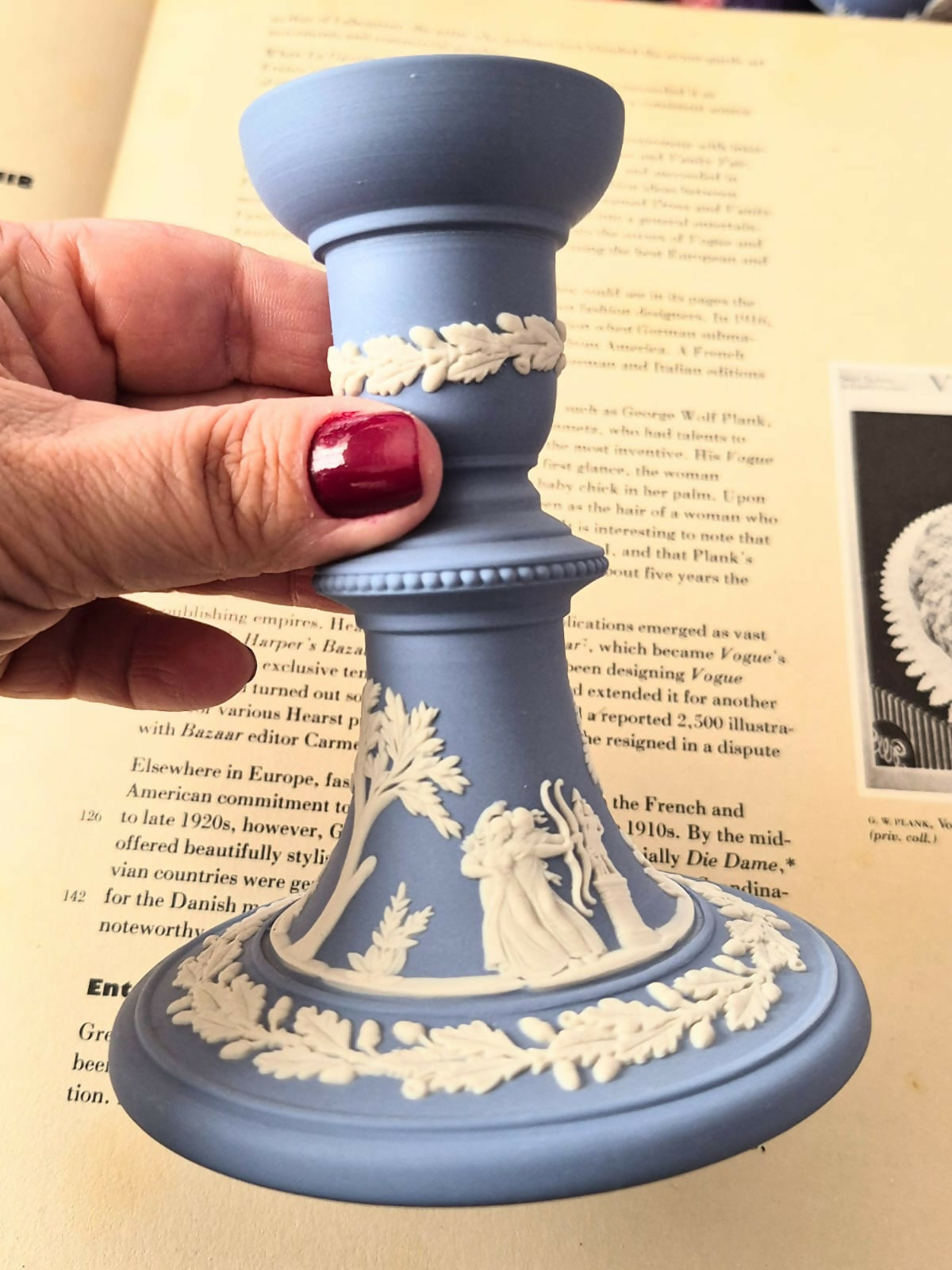 Castiçal em jasperware inglês Wedgwood, lindíssimo e impecável!