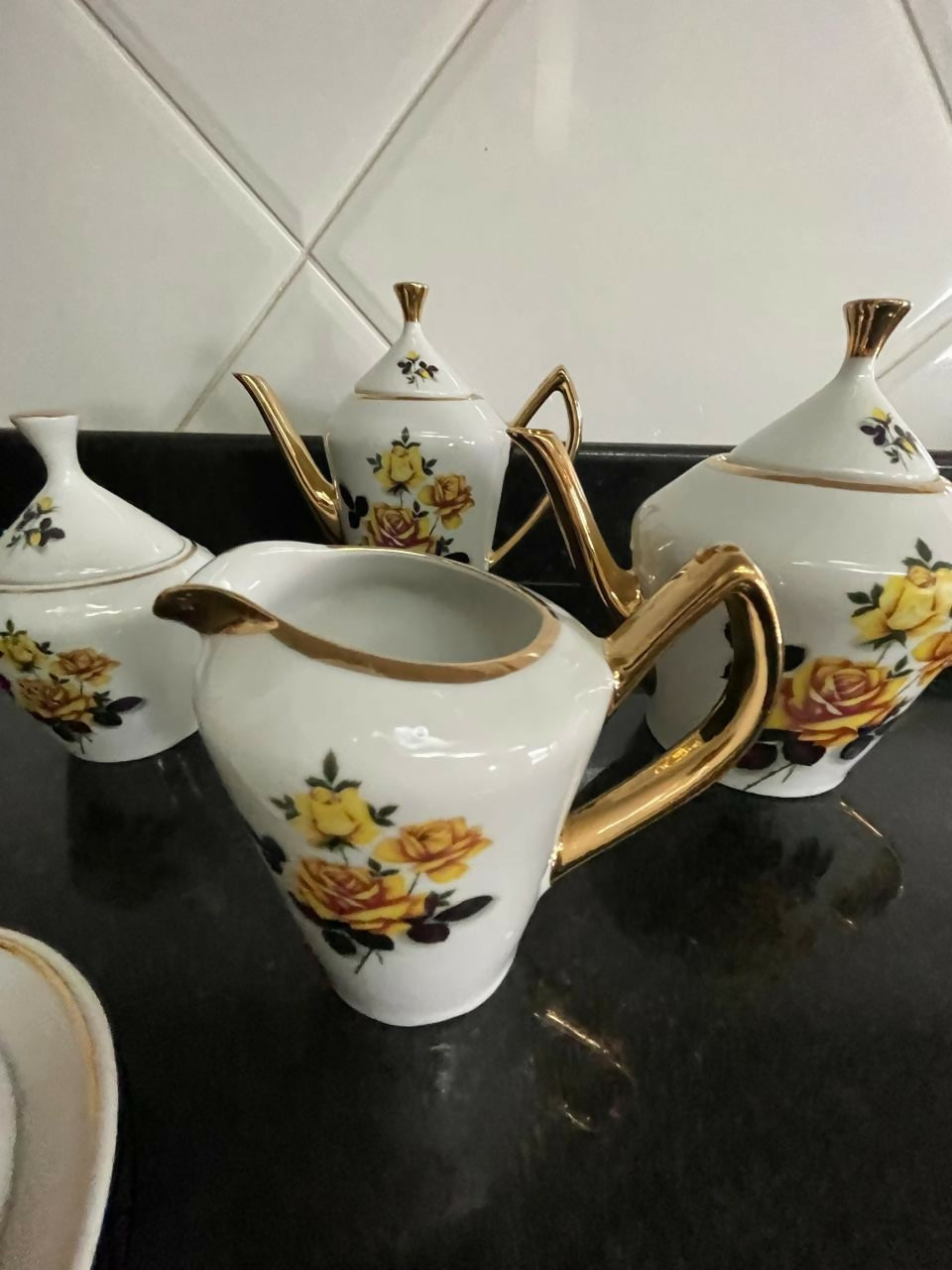 Bule , cremeira e mantegueira Rosas Pozzani