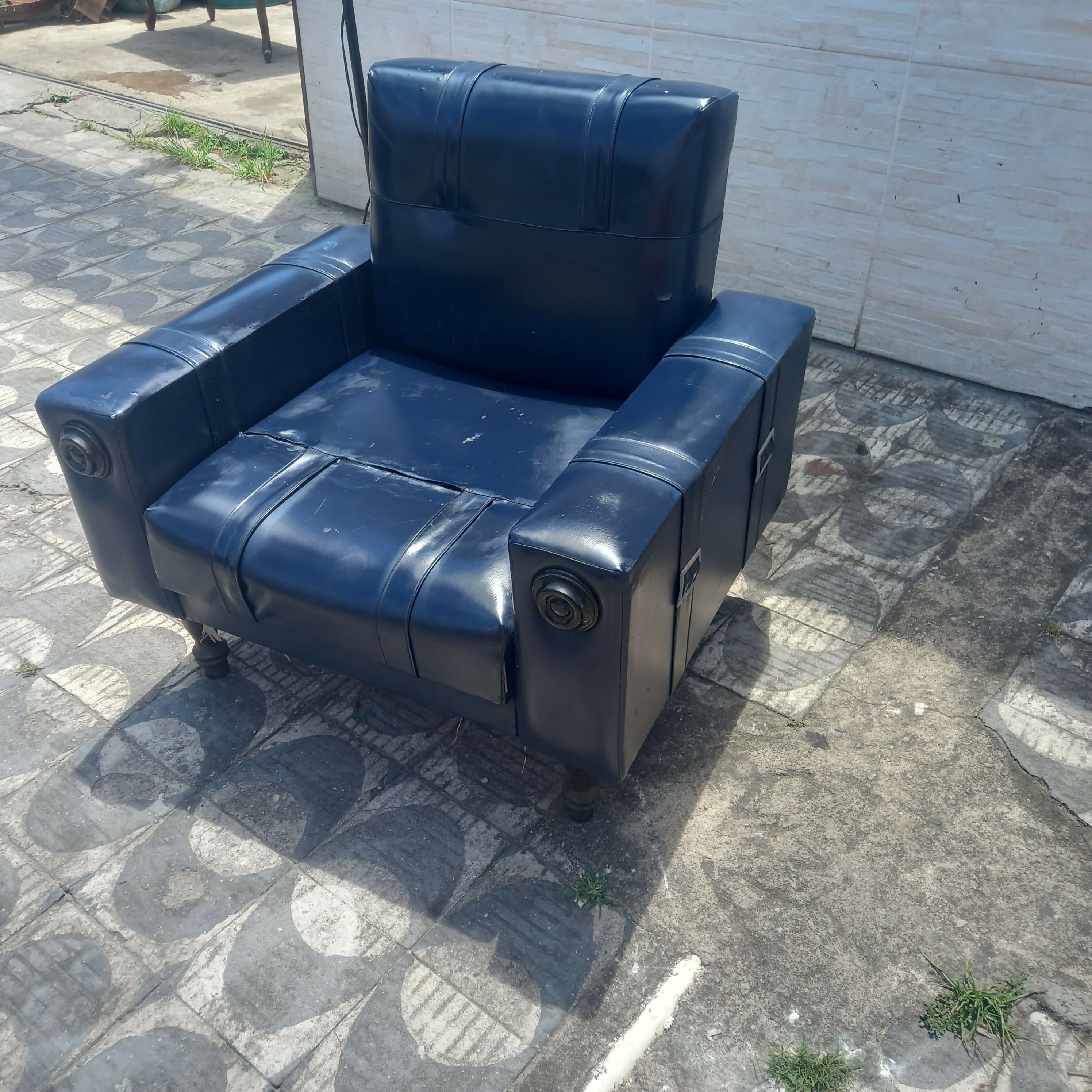 Antiga Poltrona Azul