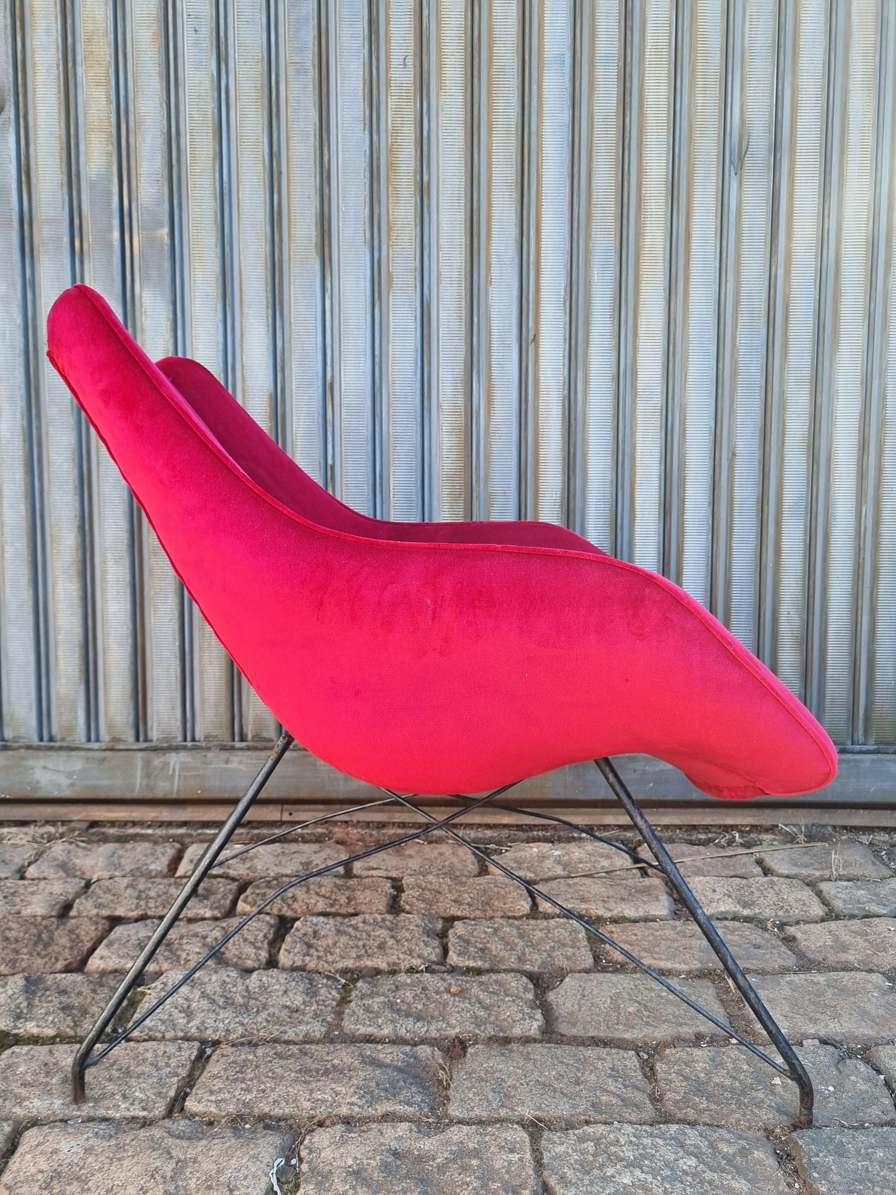 Poltrona Concha Carlo Hauner