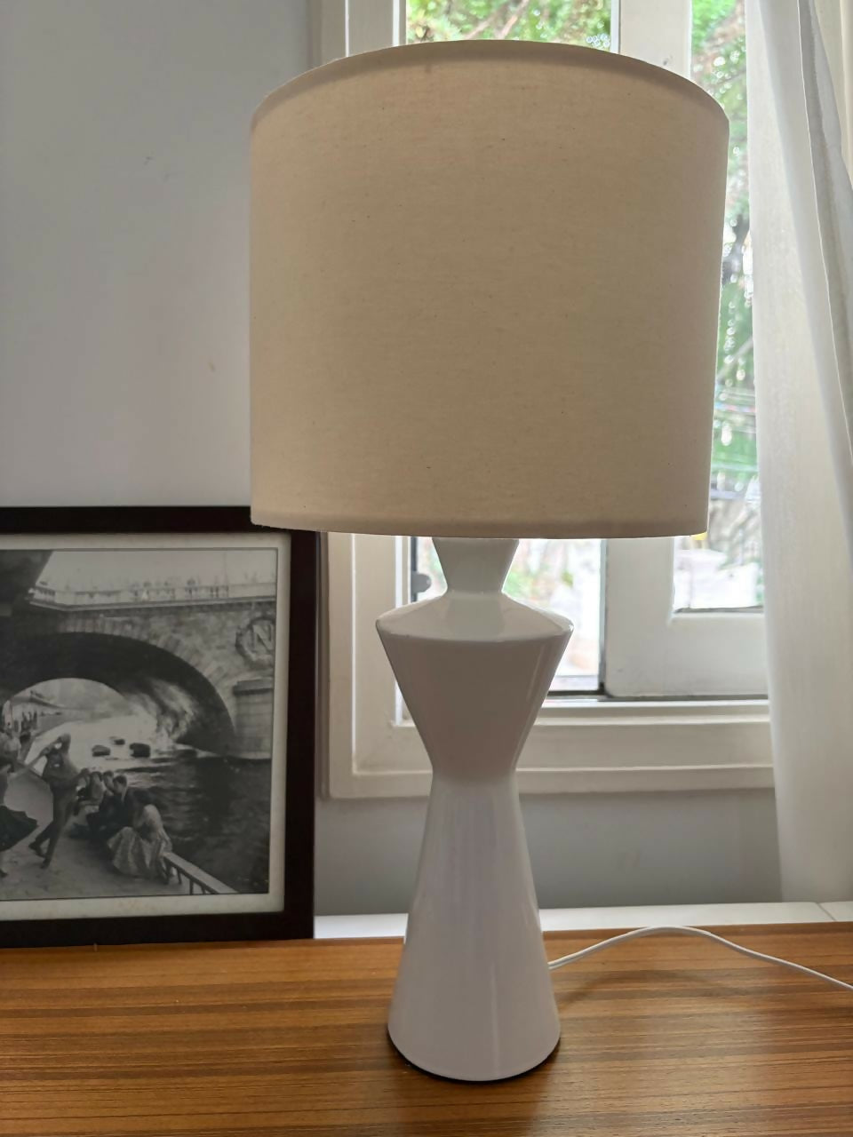 Abajur de porcelana branca, geométrico (sem Cúpula)