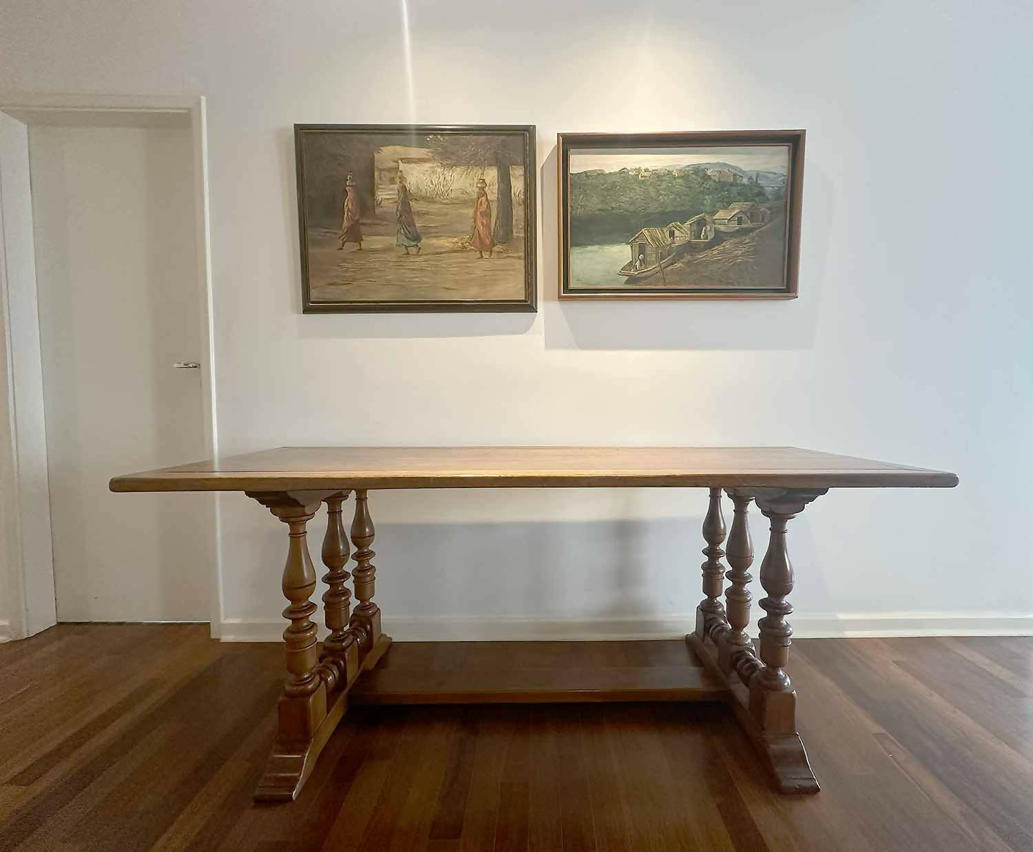 Mesa Aparador / Bar em madeira