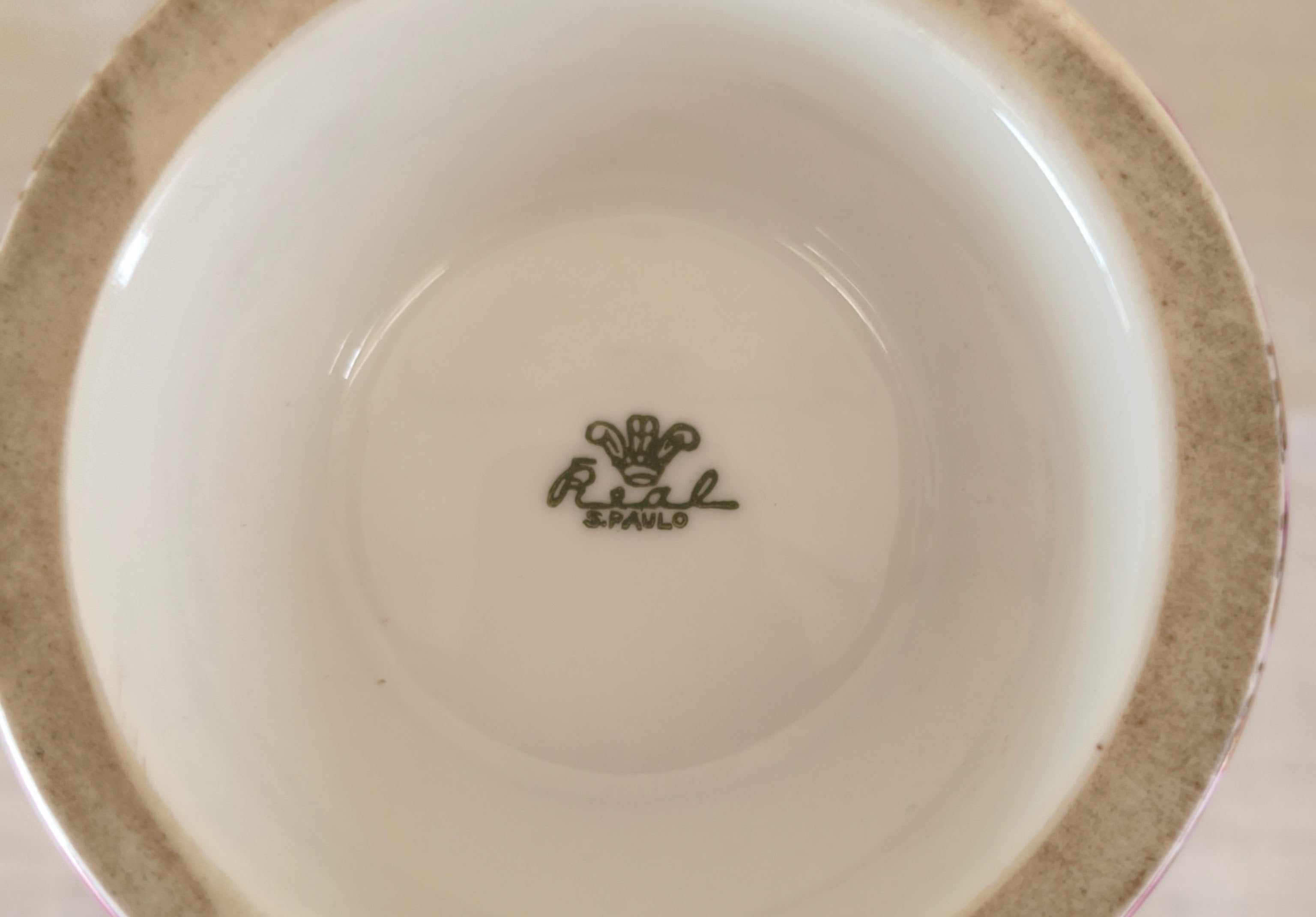 Vaso em porcelana Real