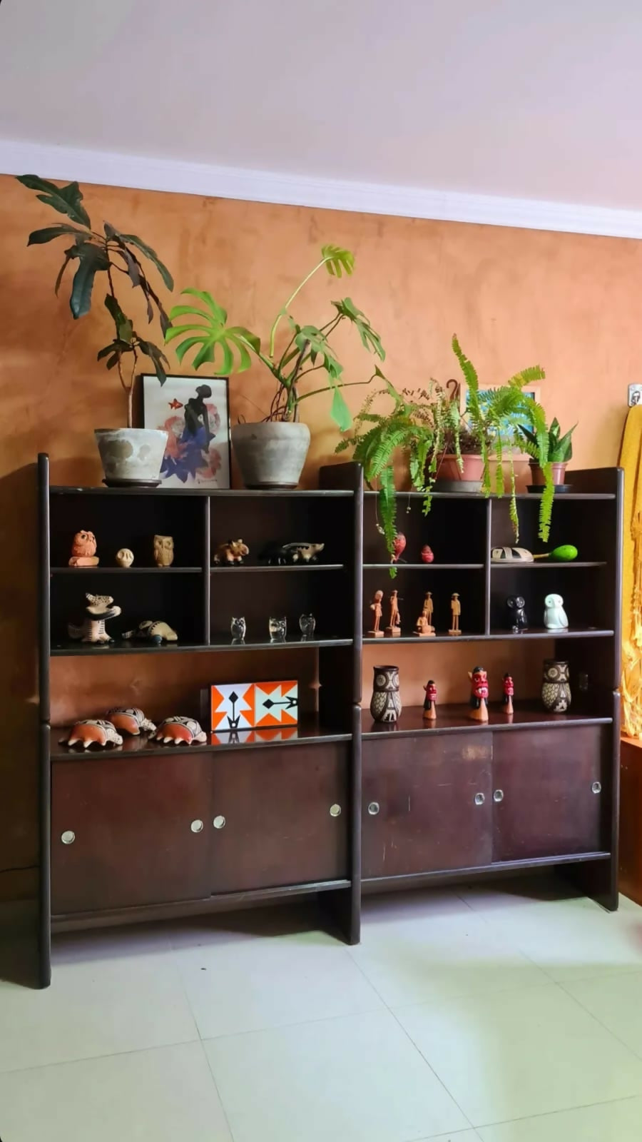 Estante Geraldo de Barros