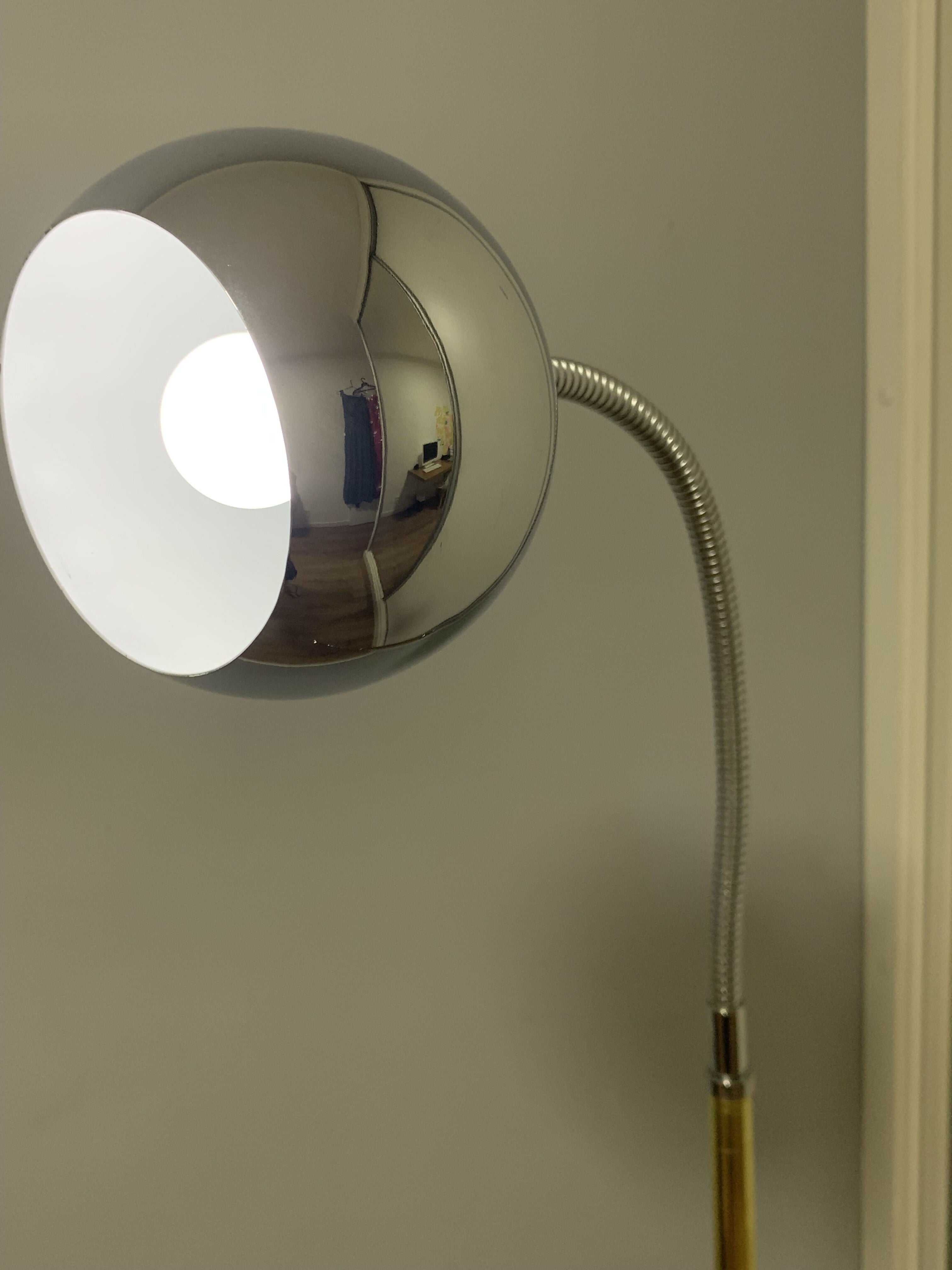 Luminária de piso década 60/70