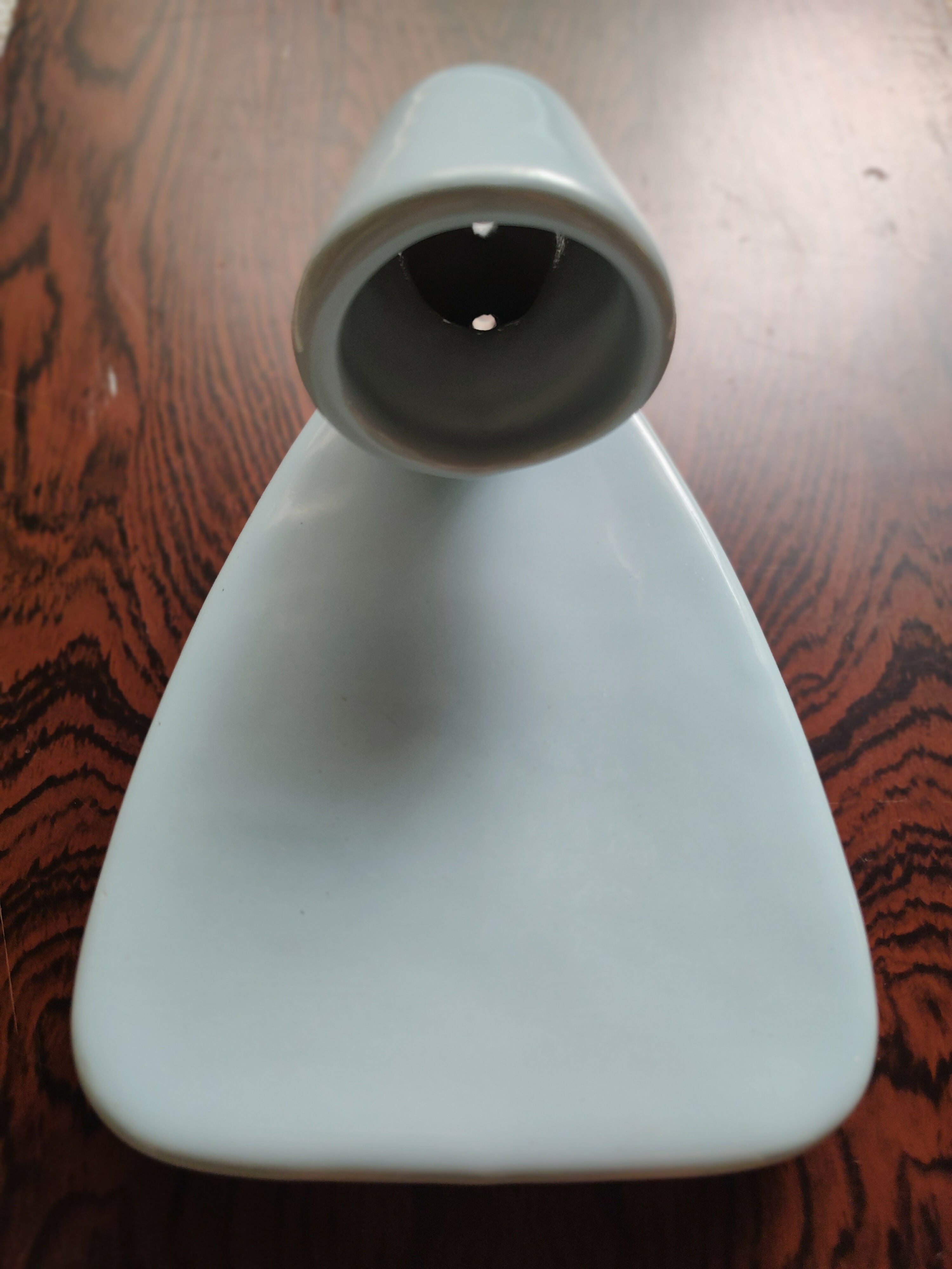 Par de Arandelas de parede anos 50 em porcelana azul bebê