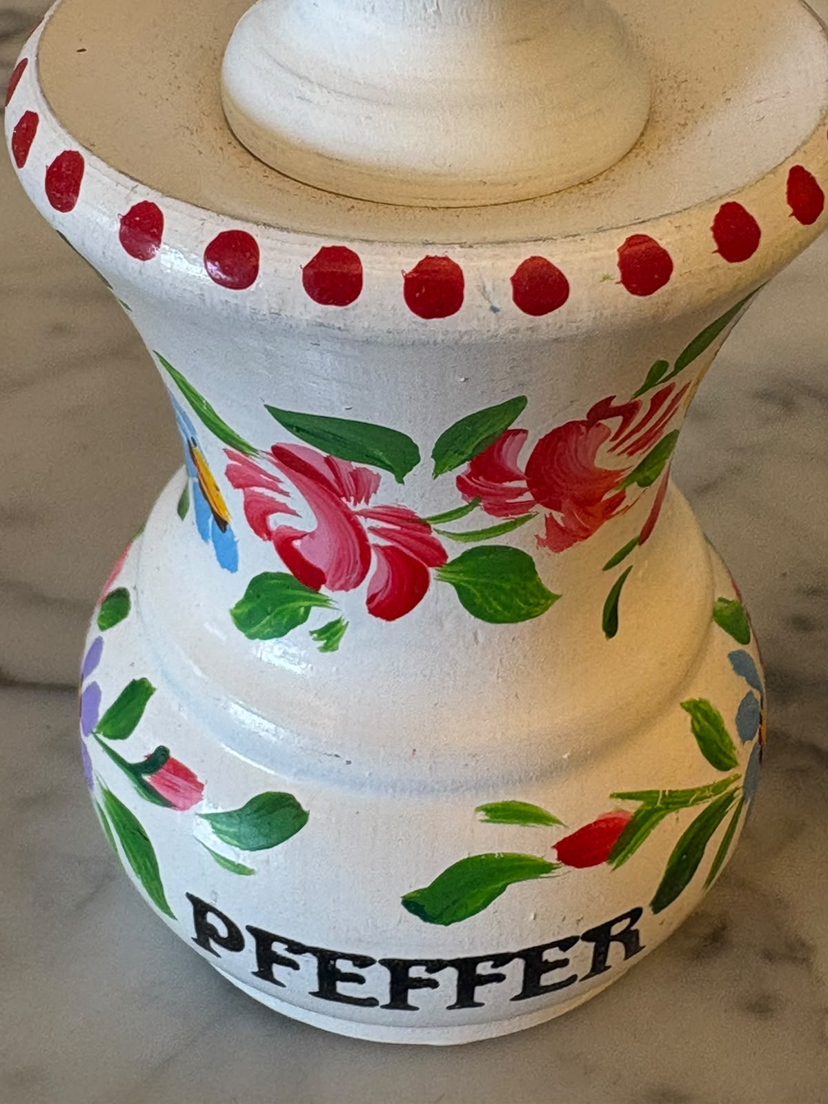 Moedores de pimenta artesanal - Moedores "Sol e Nuvem" em amarelo e branco 
