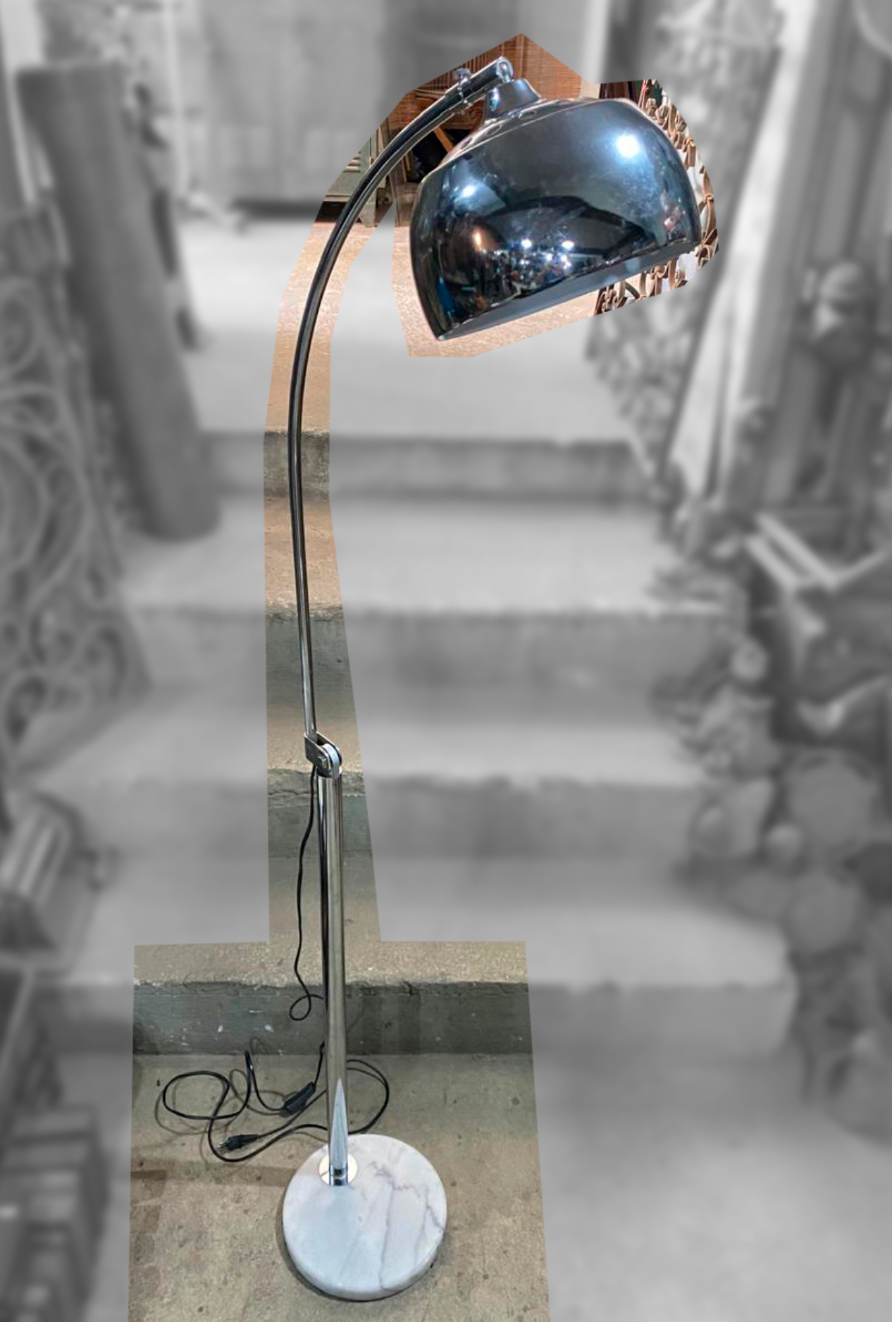 Luminária de chão Arco com base em granito (altura regulável) 