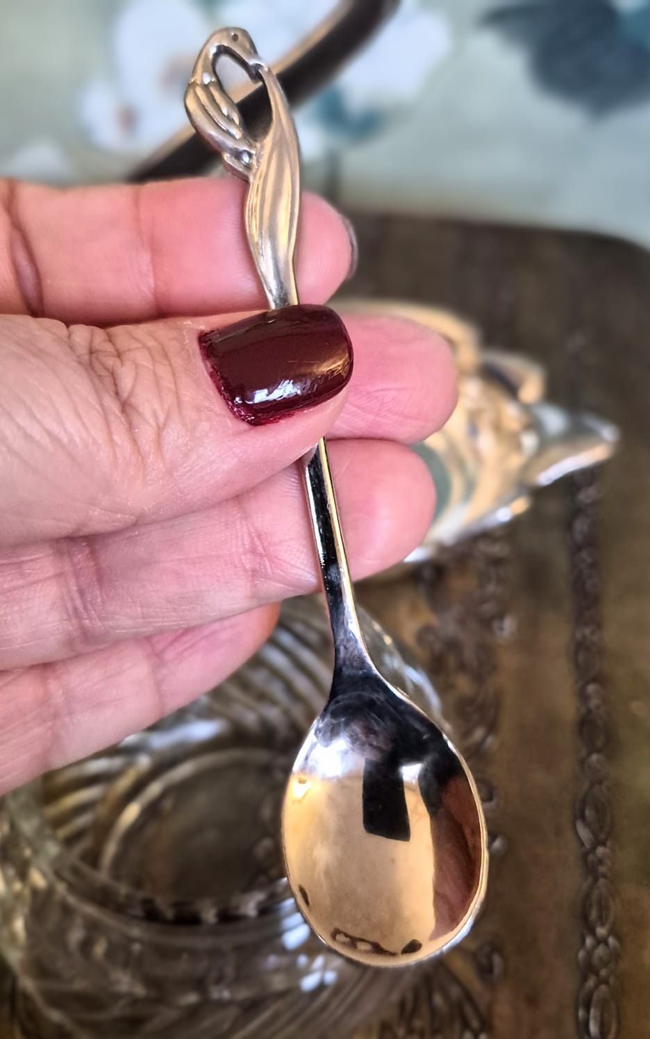  Porta geleias em formato de cisne com arte em vidro e restante em metal espessurado à prata.   Lindo!!!