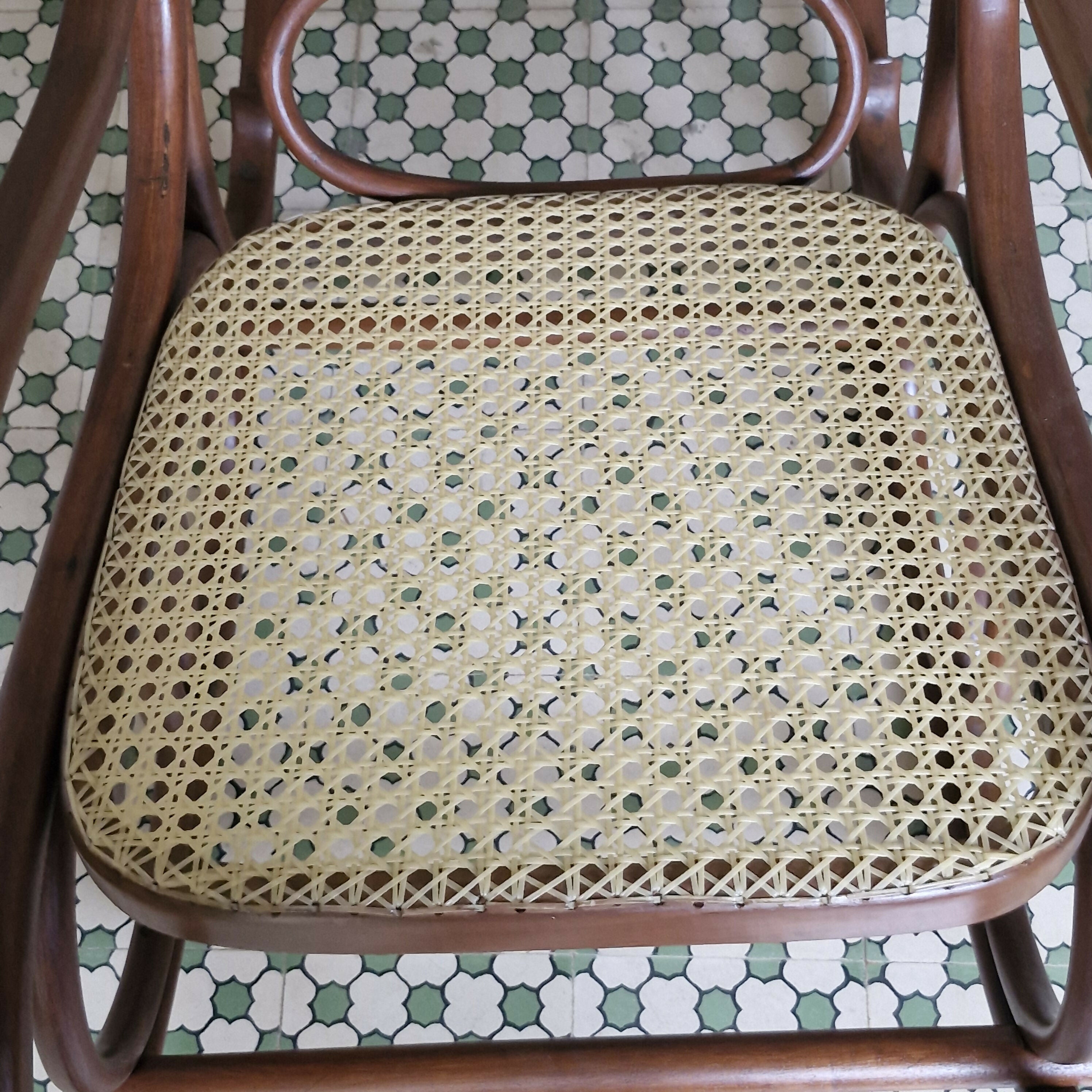 Cadeira de Balanço Thonart