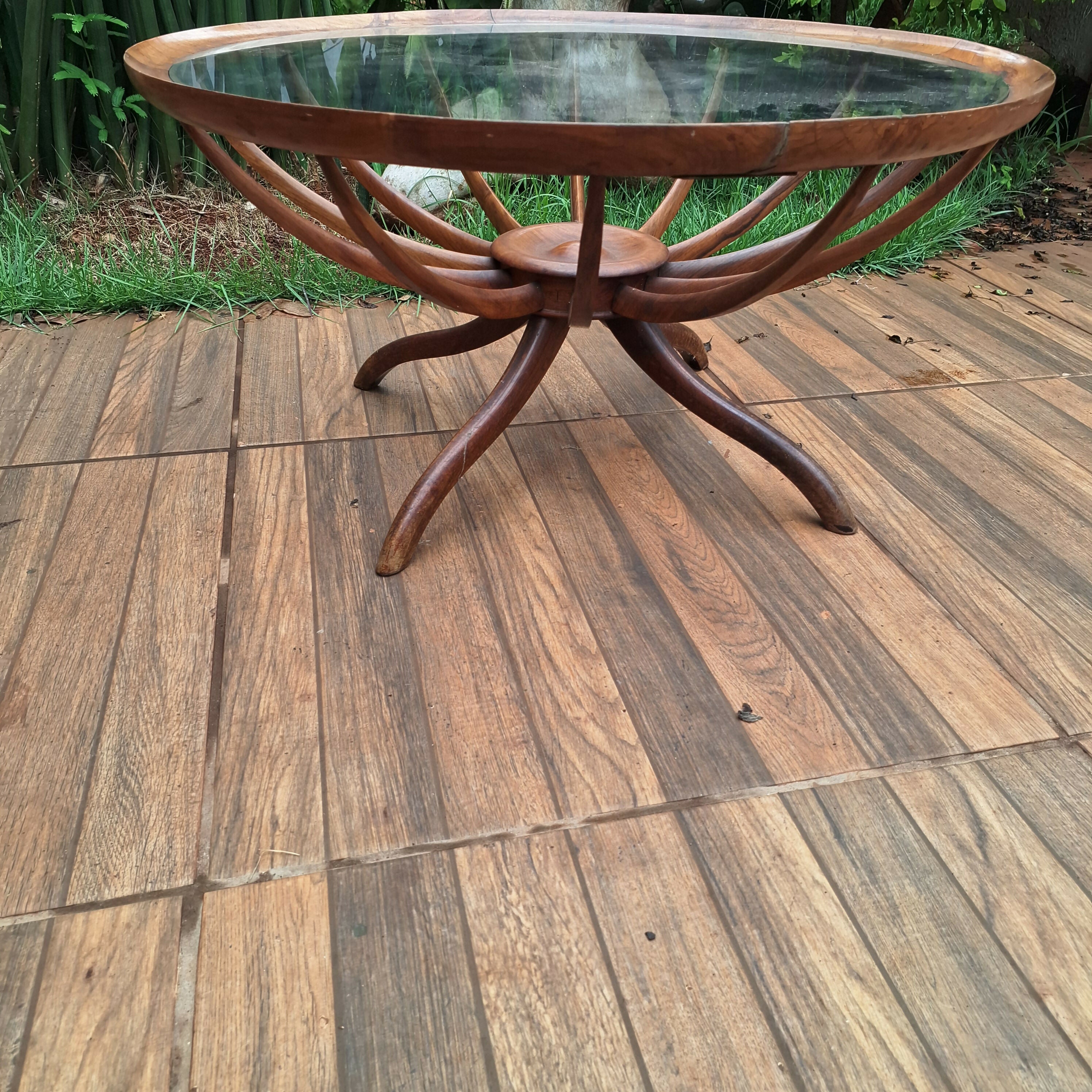 Mesinha Aranha Giuseppe Scapinelli