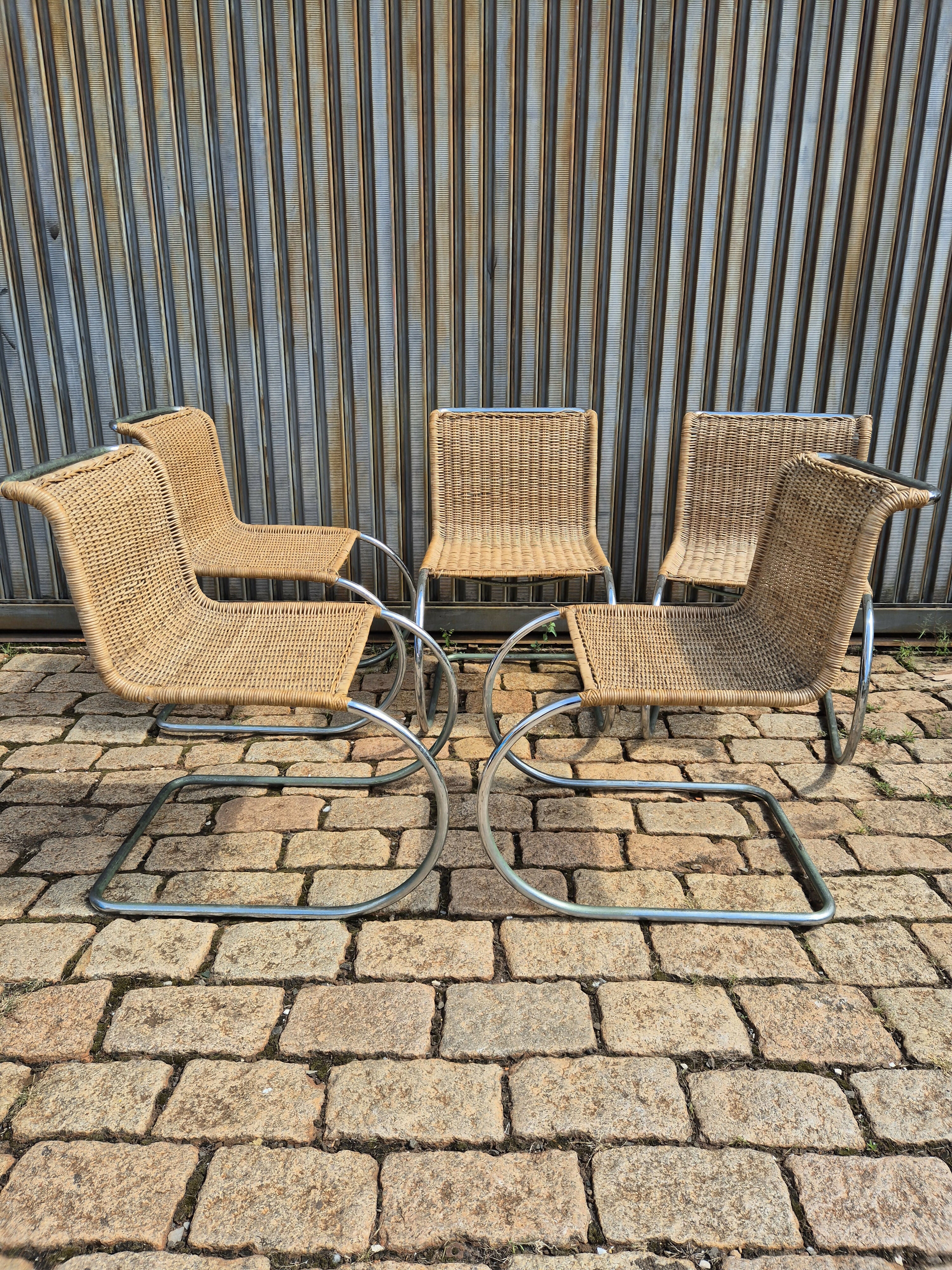 Quarteto de cadeiras MR10 de Mies Van der Rohe - Valor unidade