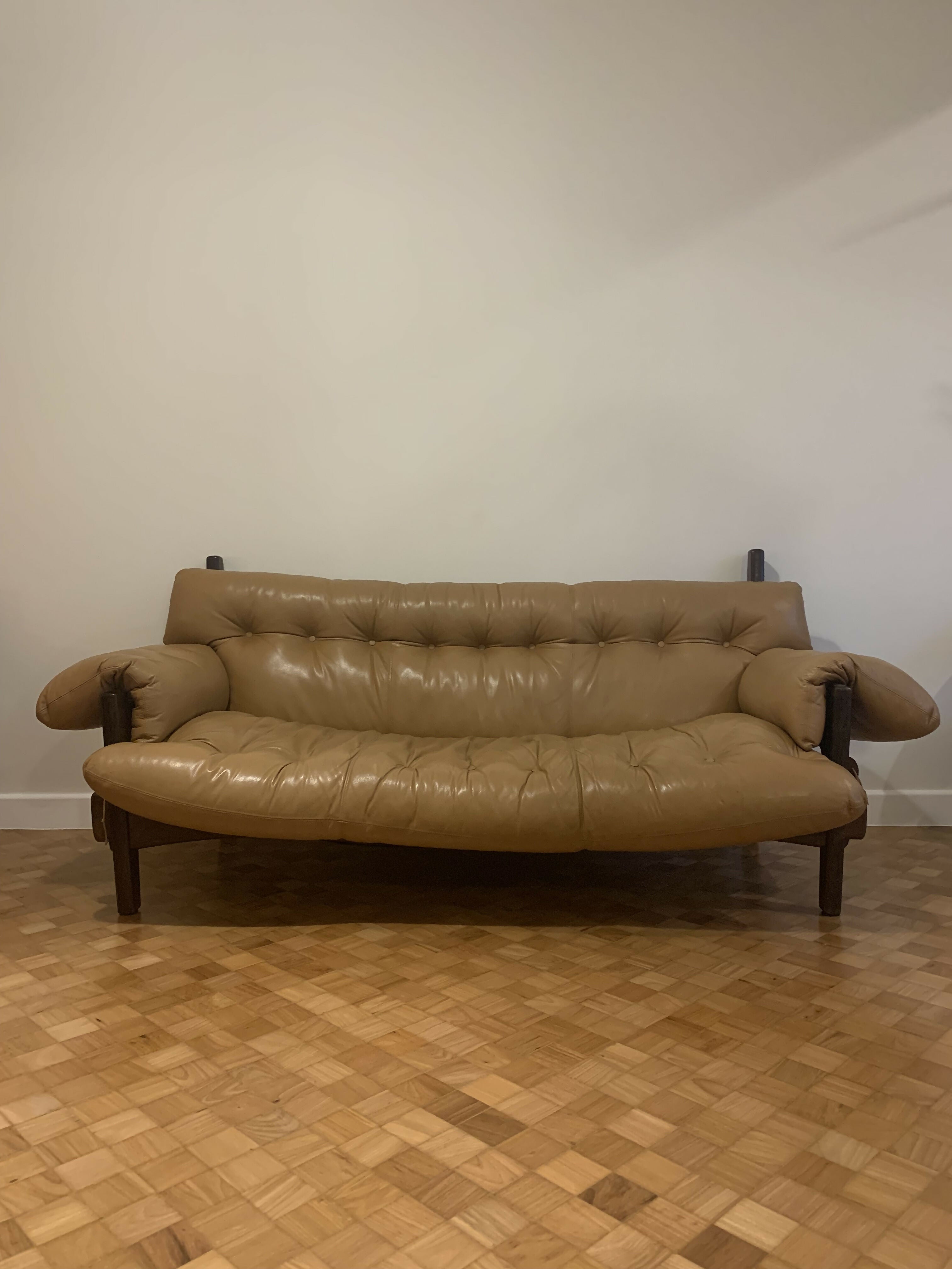 Sofa moleca Sérgio Rodrigues