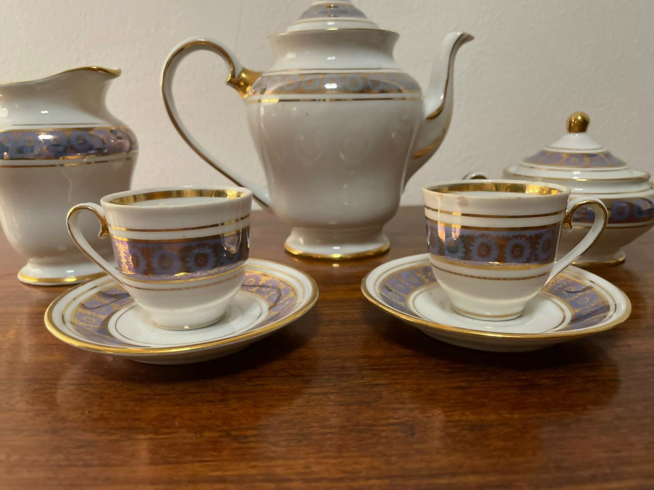 Aparelho de café em porcelana Barão do Rio Branco azul e dourado