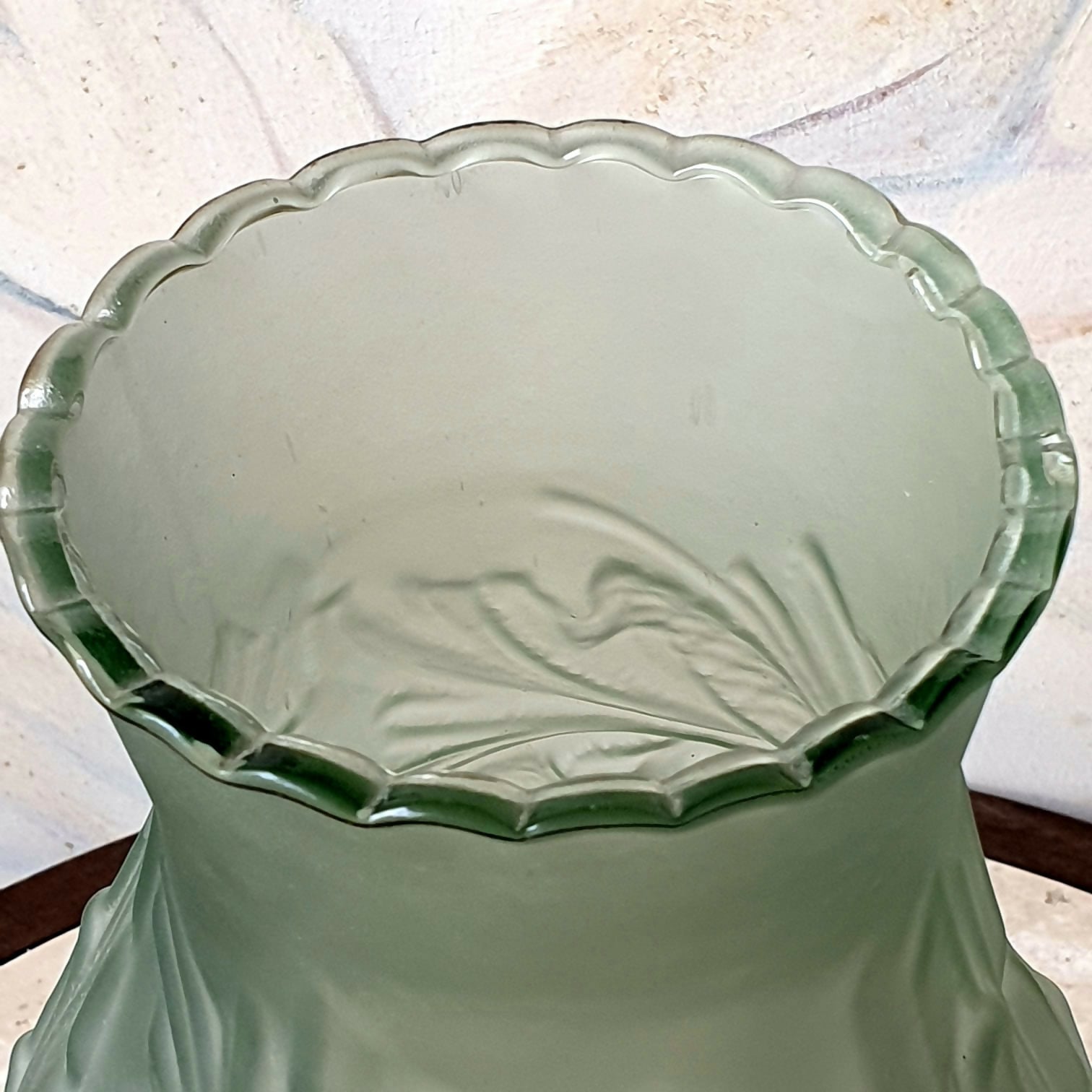 Vaso maravilhoso em vidro satineé anos 50
