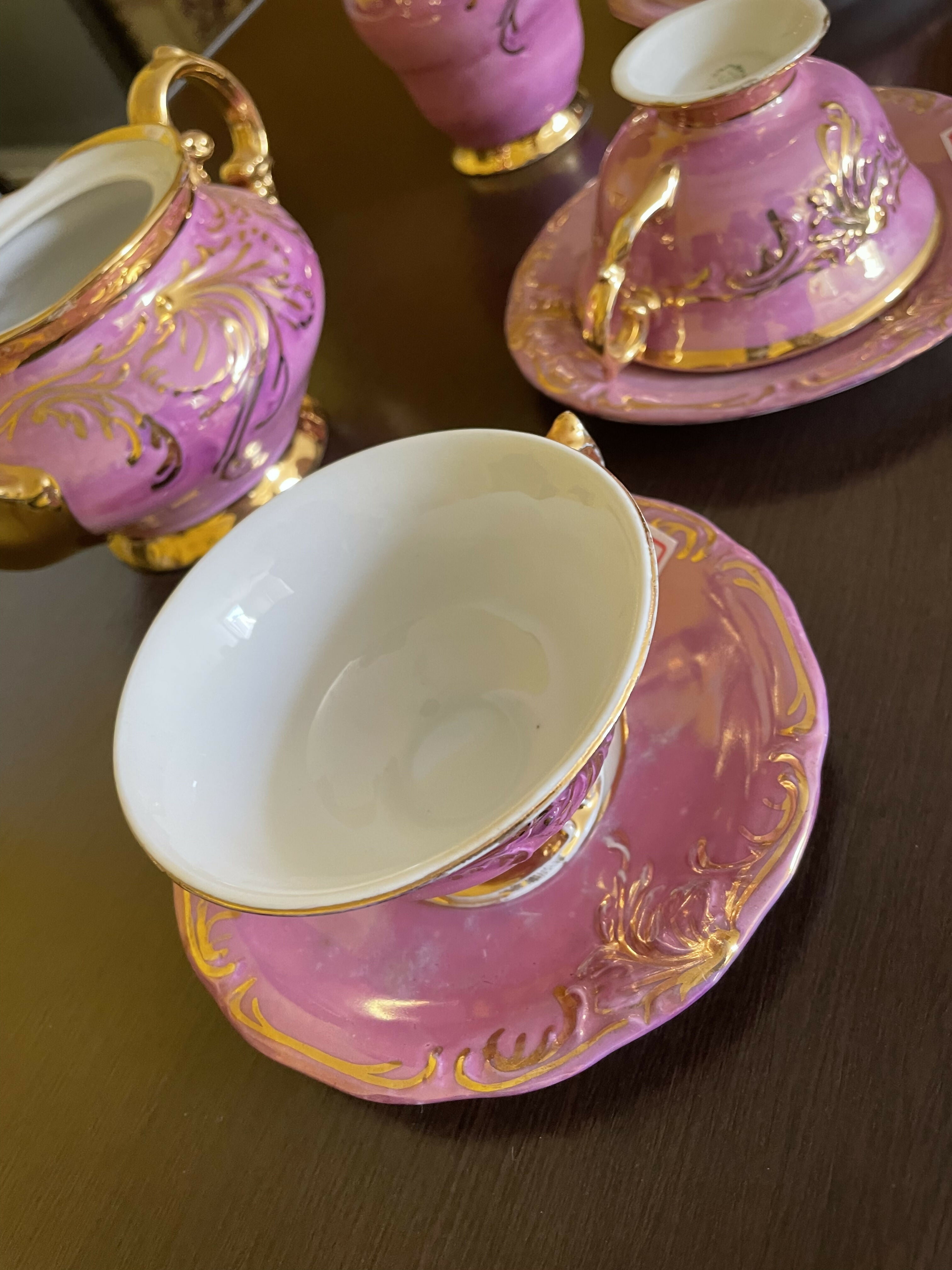 Jogo de chá antigo rosa com dourado