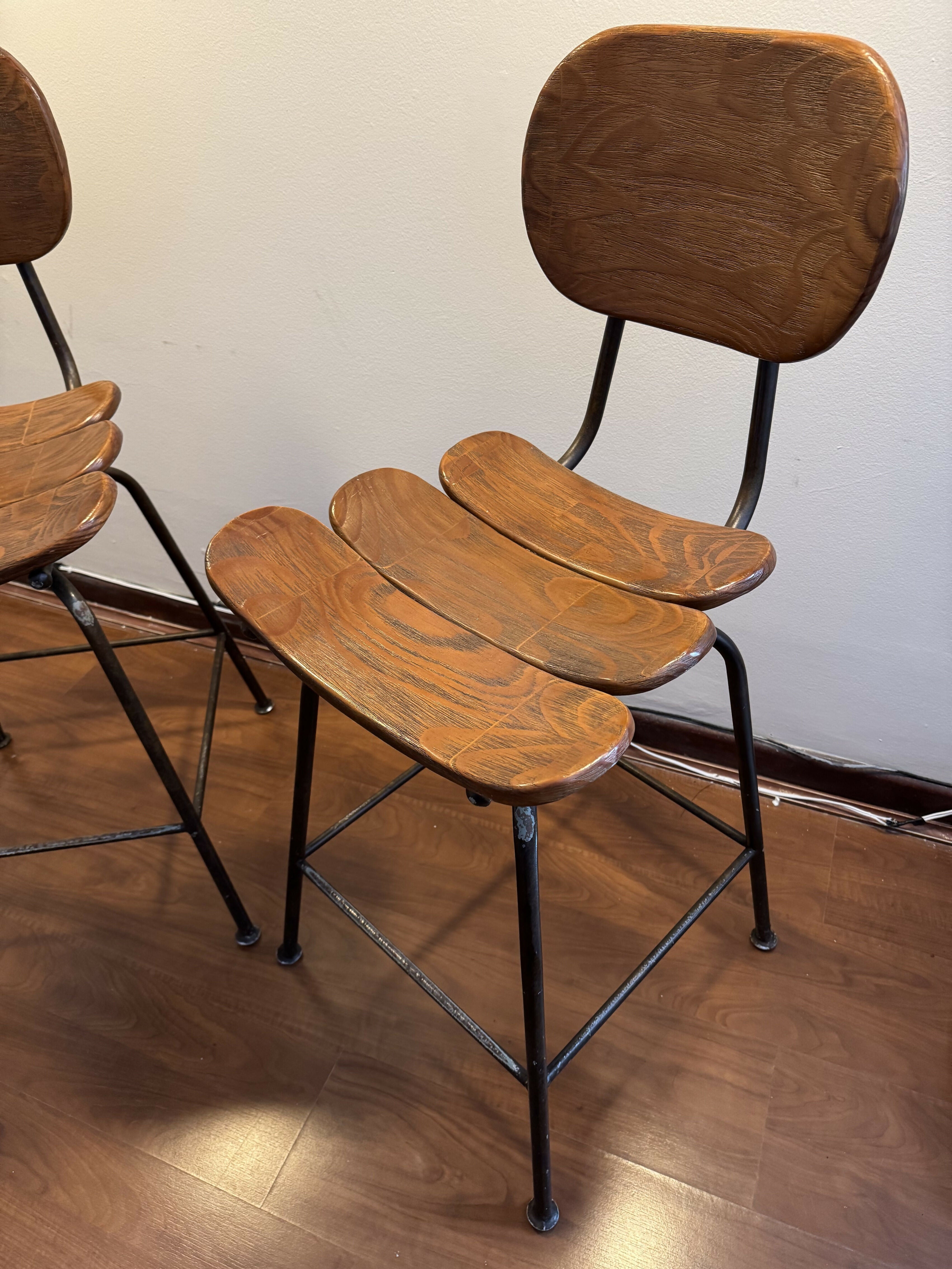 Banquetas Bistrô, Cadeira Alta para Ilha de Cozinha - em Madeira Maciça e Ferro