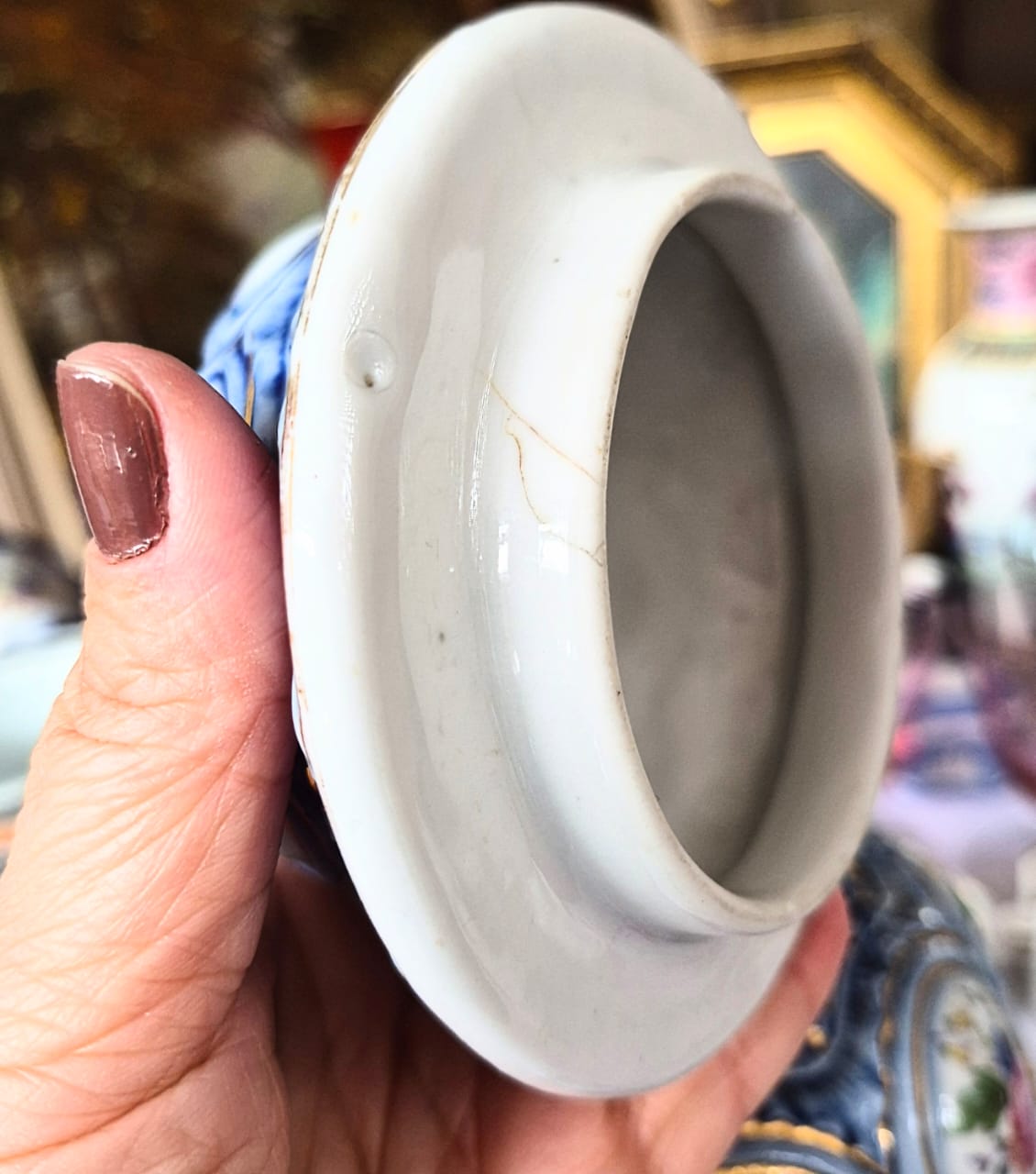  Potiche em porcelana São Sebastião de Pedreira, anos 40, excelente estado.