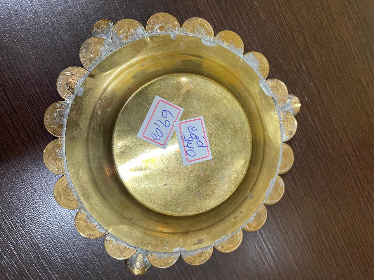 Cinzeiro com moedas mexicano