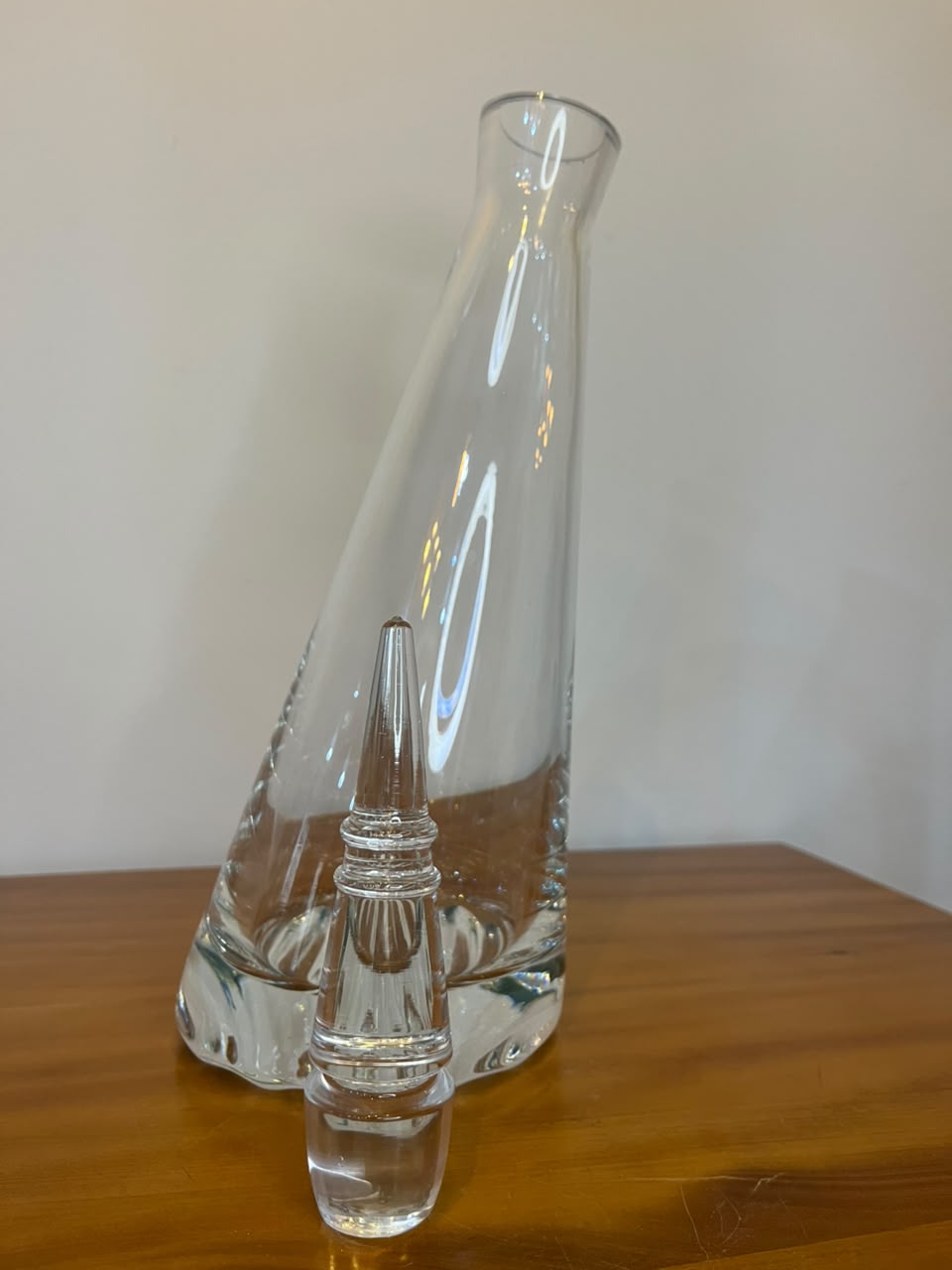 Garrafa / Decanter Decorativo em Cristal com Tampa