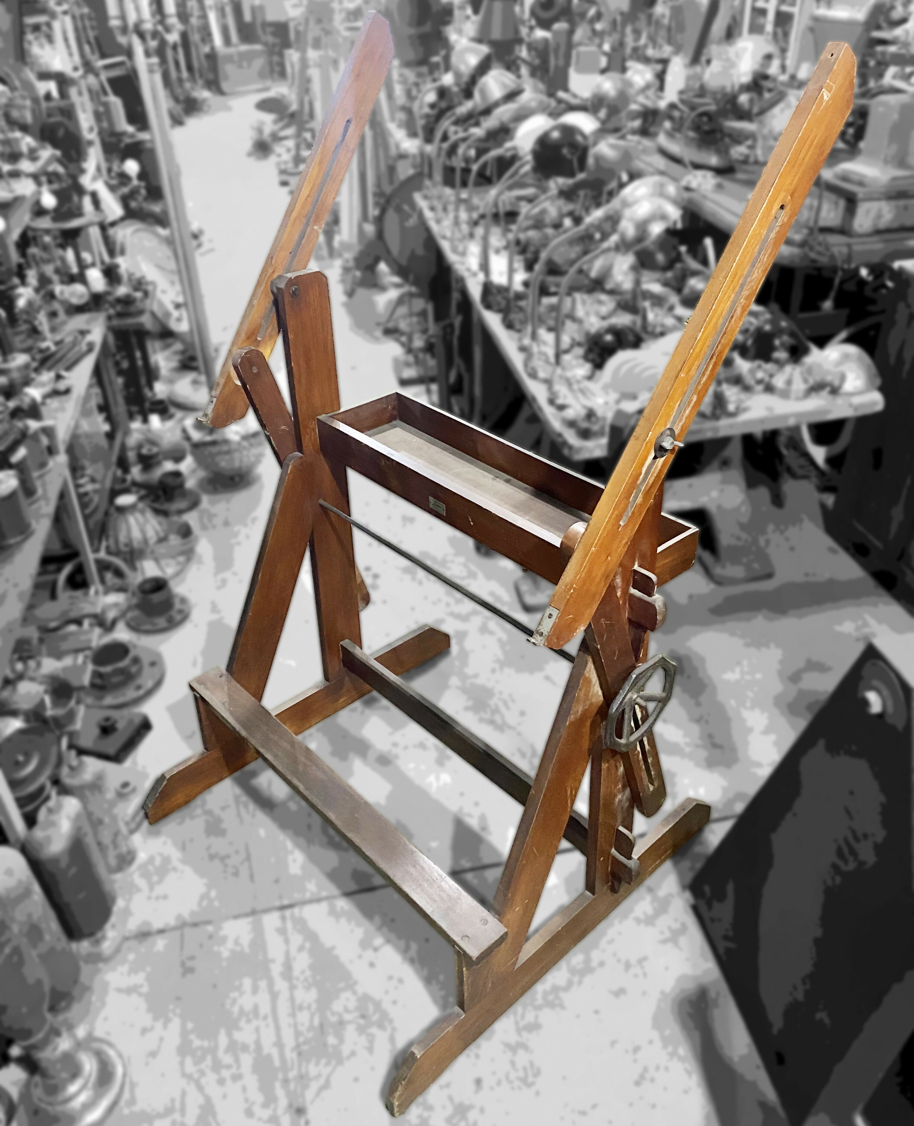 Mesa / prancheta de desenho antiga