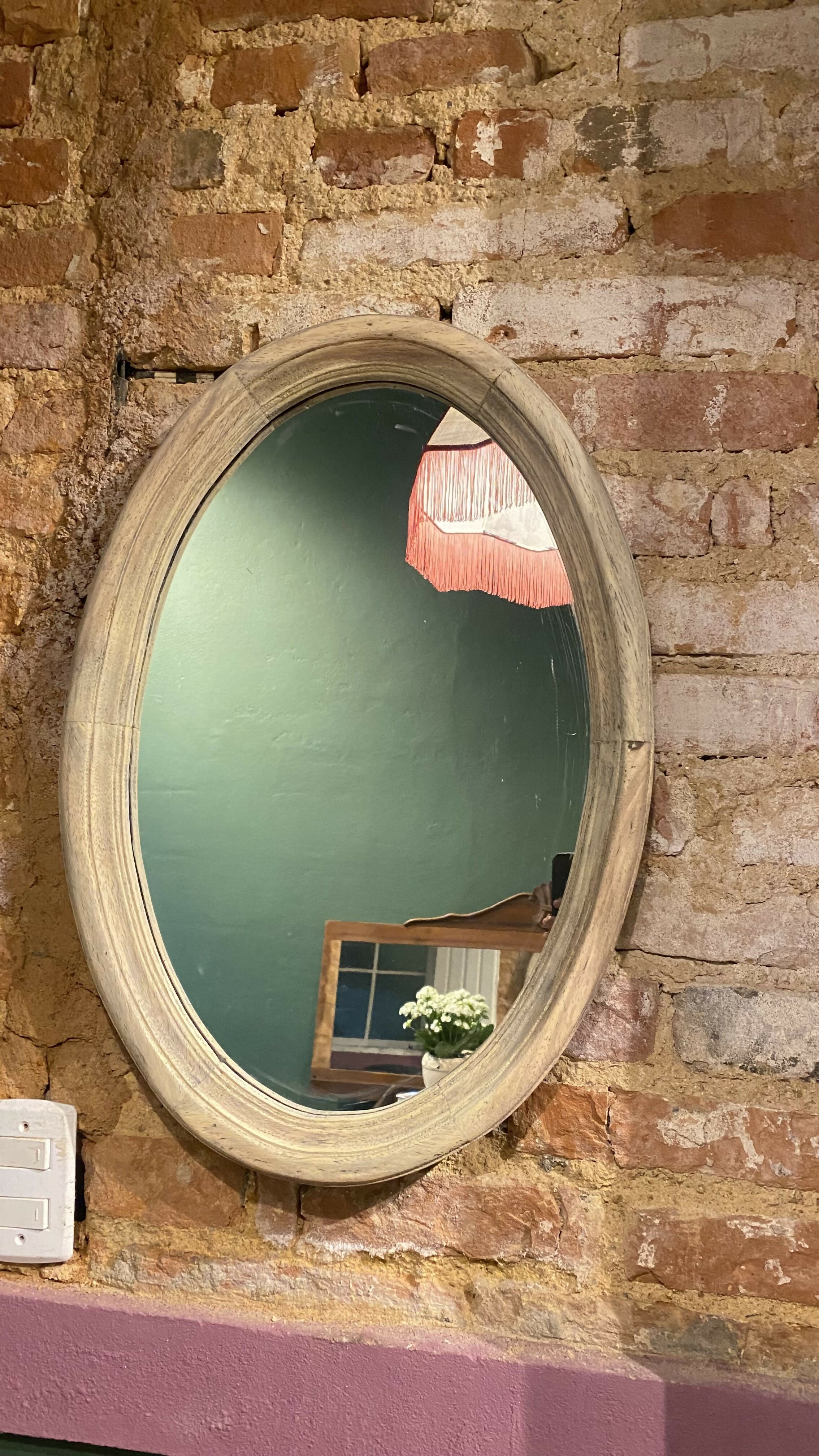 Espelho Oval Natural em madeira nobre