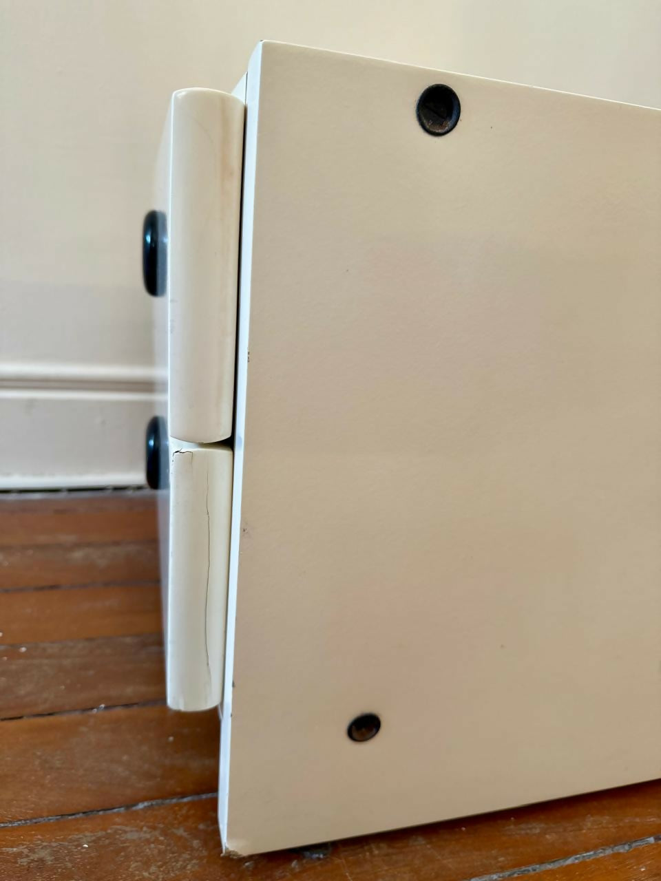 Par de mesinhas de cabeceira Geraldo de Barros