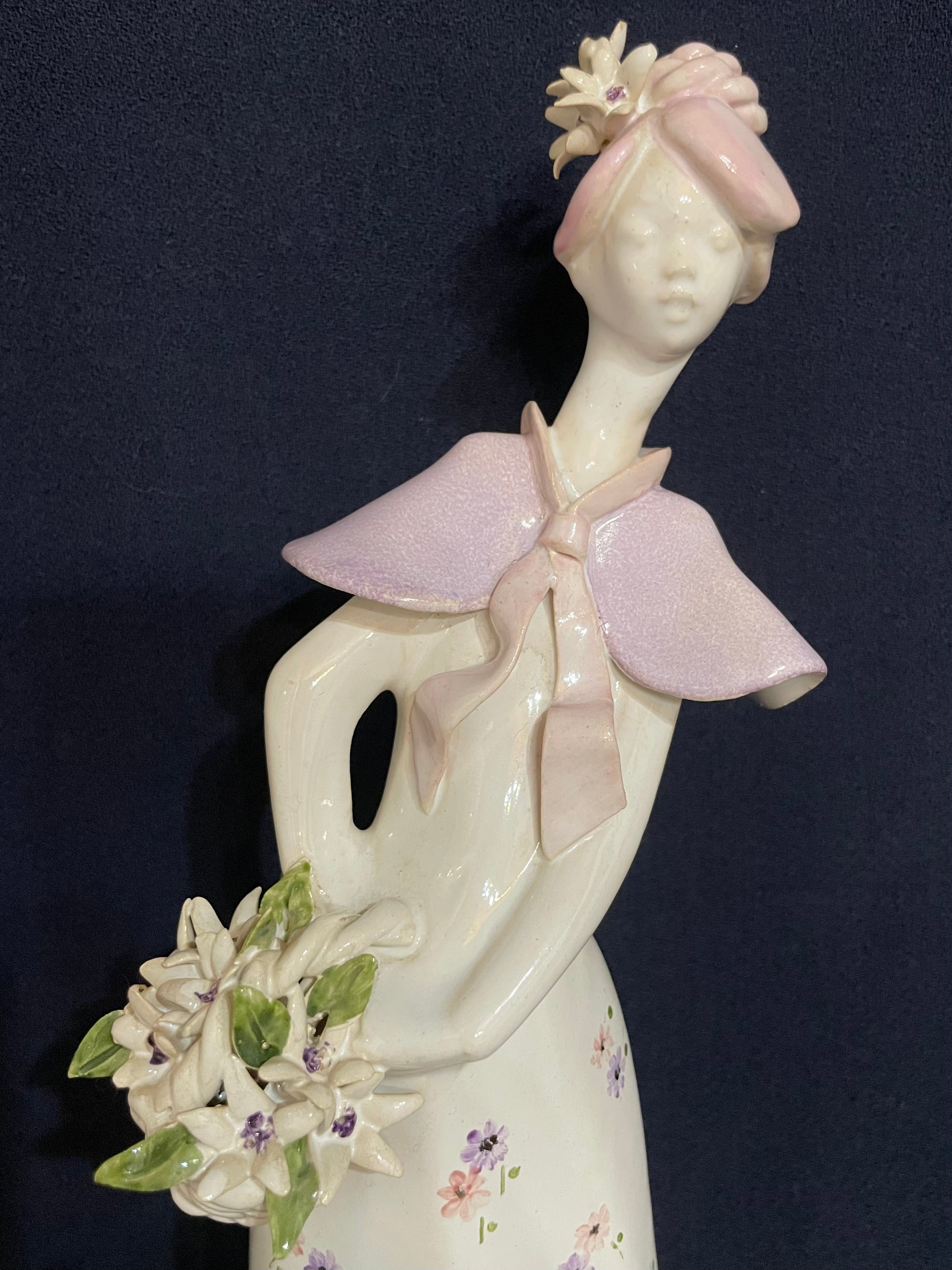 Escultura porcelana camponesa - Mega 1982