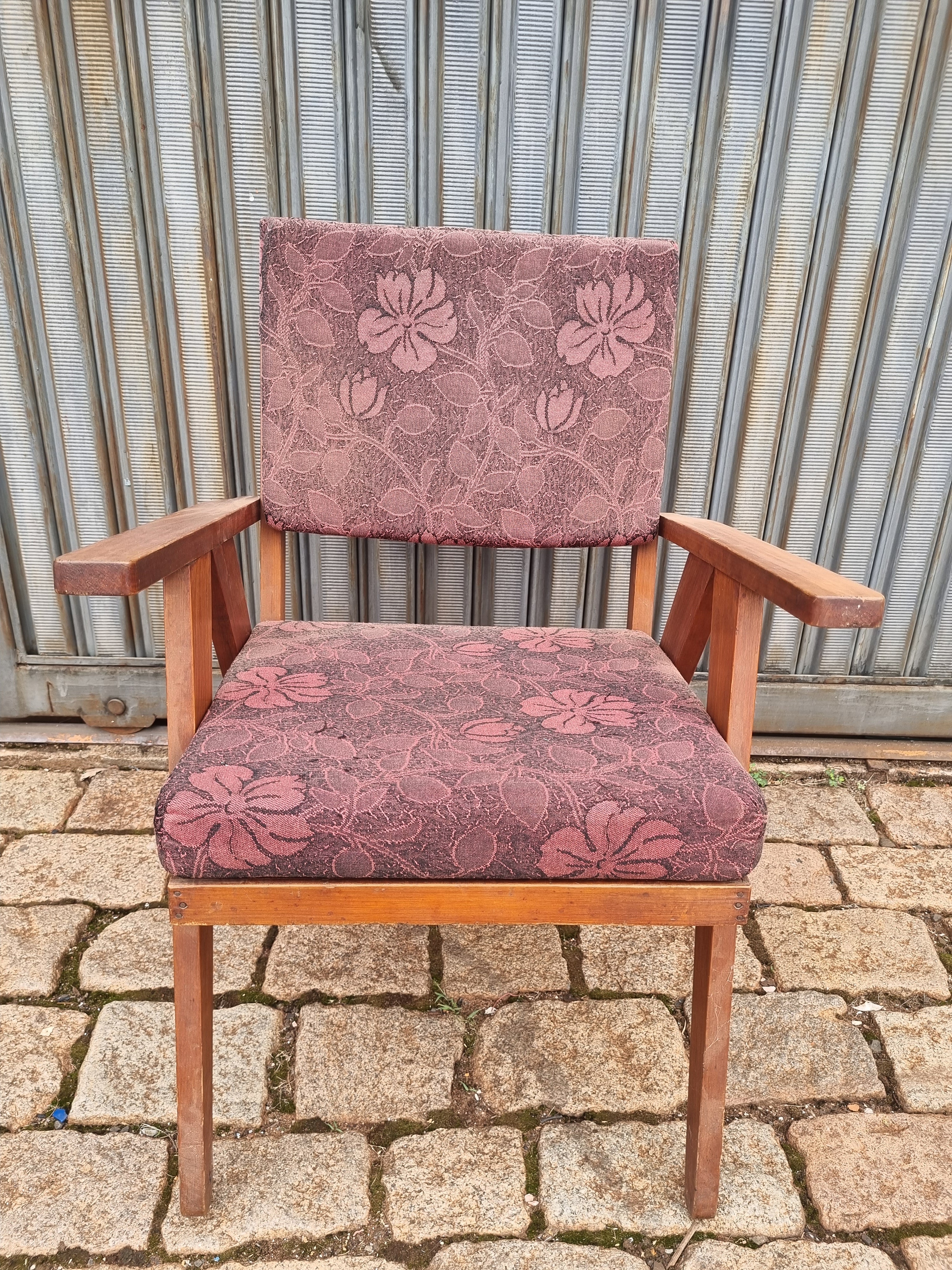 Poltrona vintage estilo Zanine