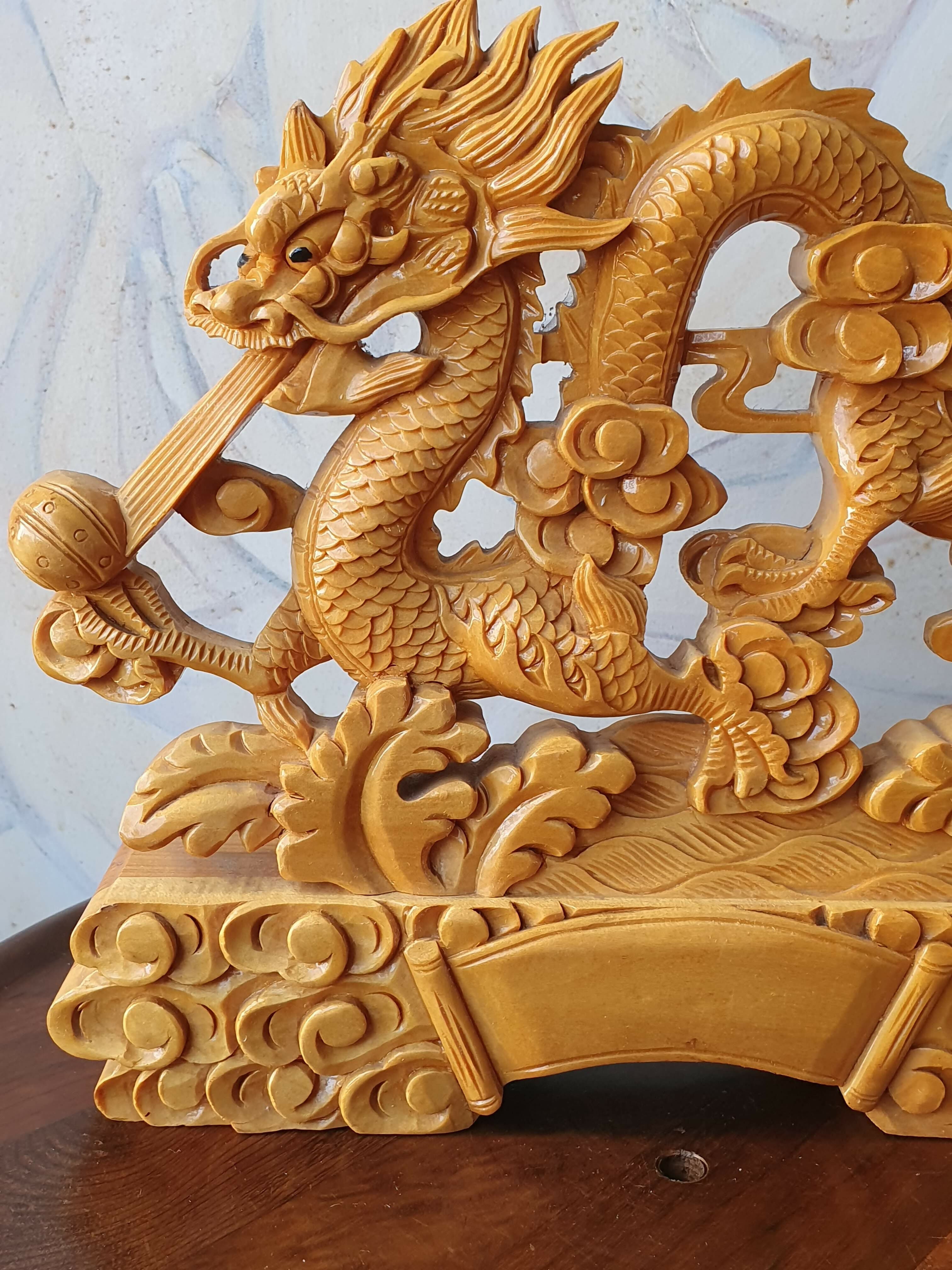 Escultura chinesa de dragão, século XX, esculpida à mão