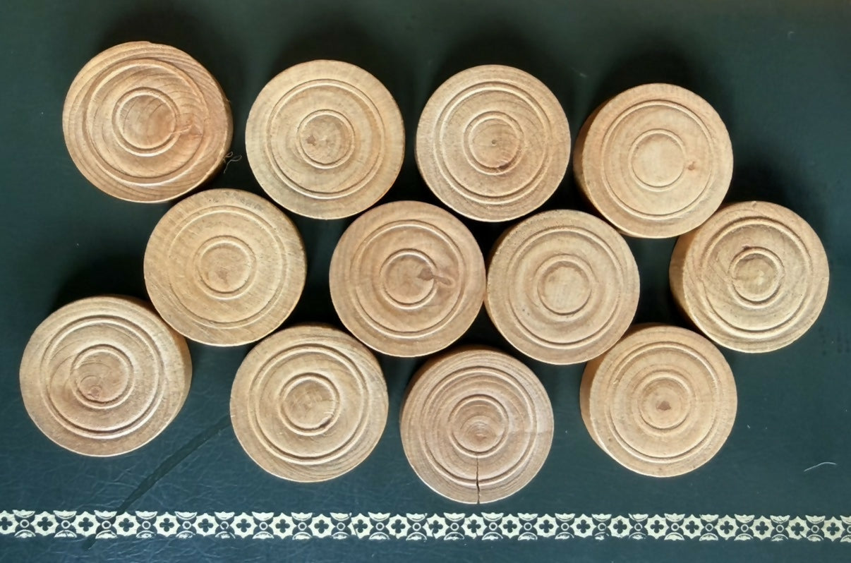 Caixa de xadrez e gamão toda em marchetaria