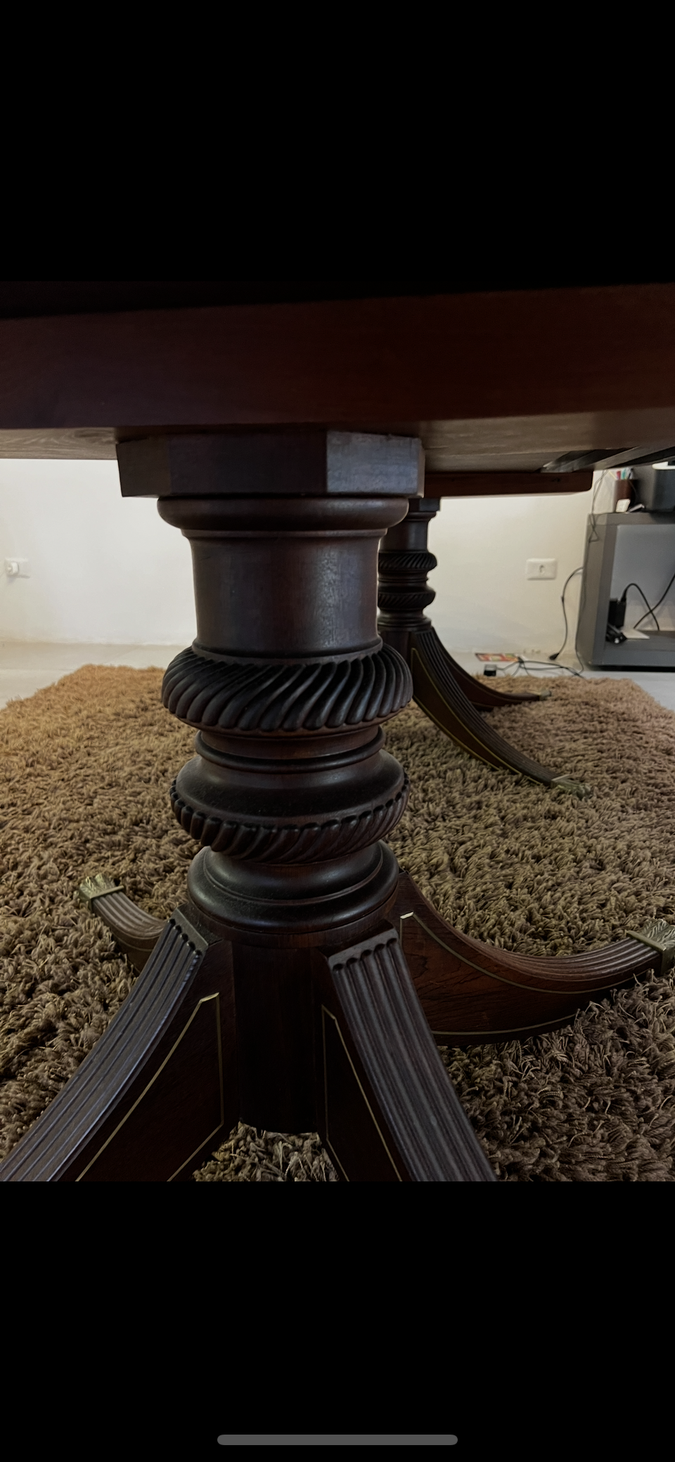 Mesa de Jantar Oval Imperial - Extensível