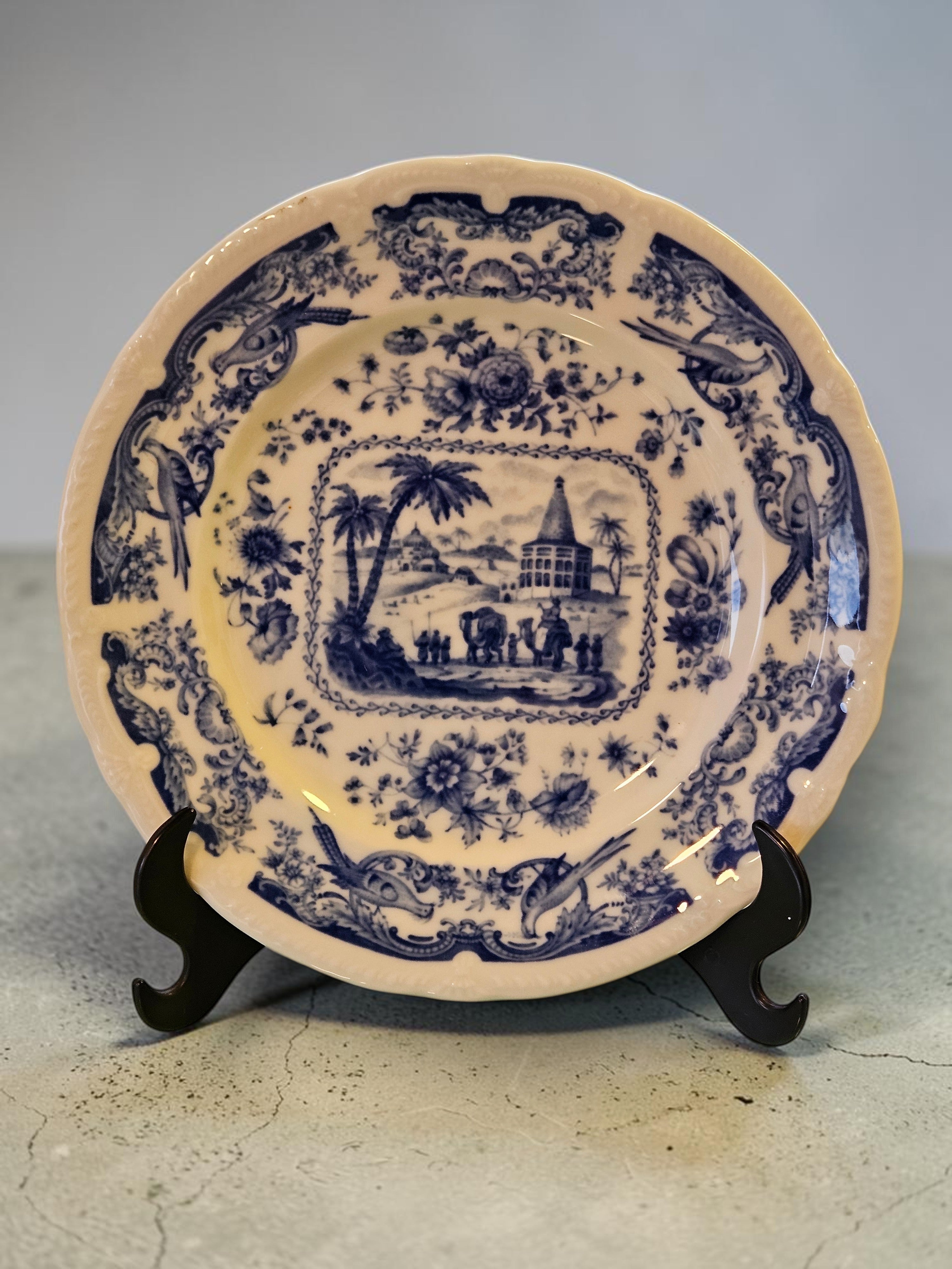 Prato Vintage em Porcelana Japonesa Sanyo Toki - Linha Orient (Azul e Branco)