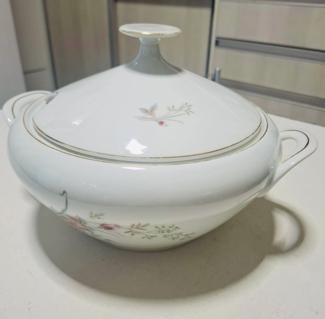 Conjunto com sopeira porcelana Real