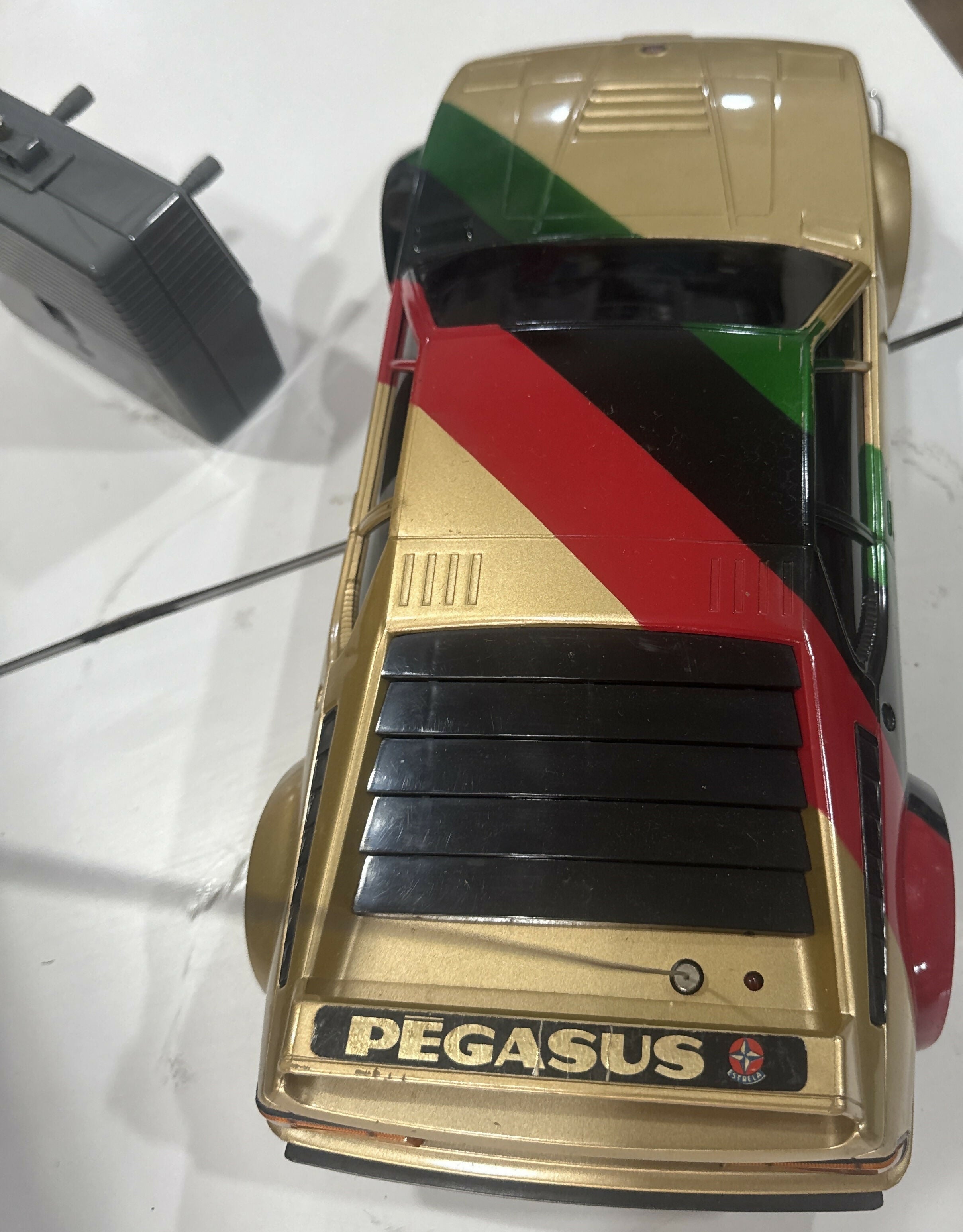 Pegasus Série Ouro 1983 – Estrela • Rádio Controle • Original • Com Caixa