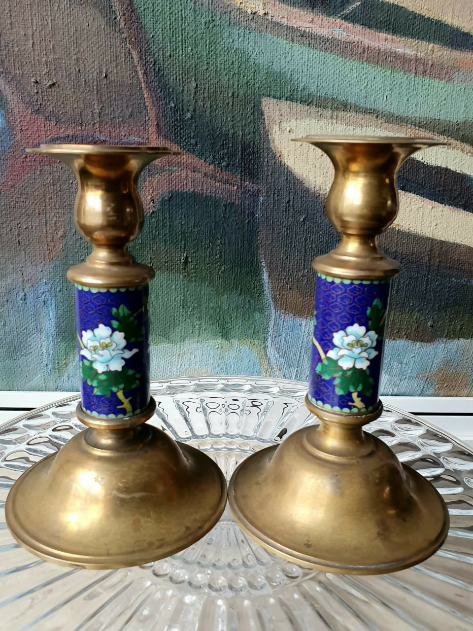 Par de castiçais em bronze com cloisonné. Perfeito estado!