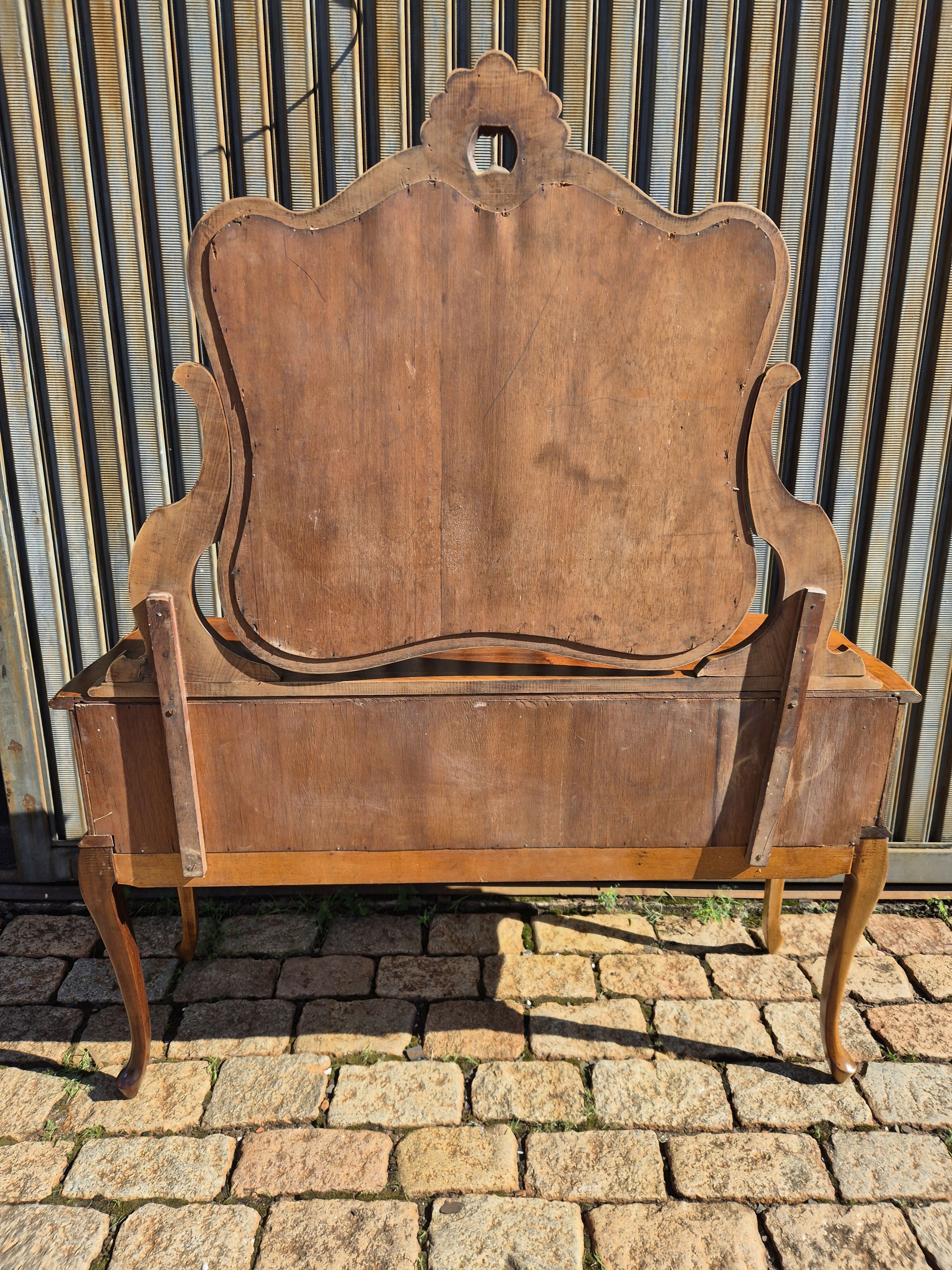 Penteadeira antiga provençal anos 50