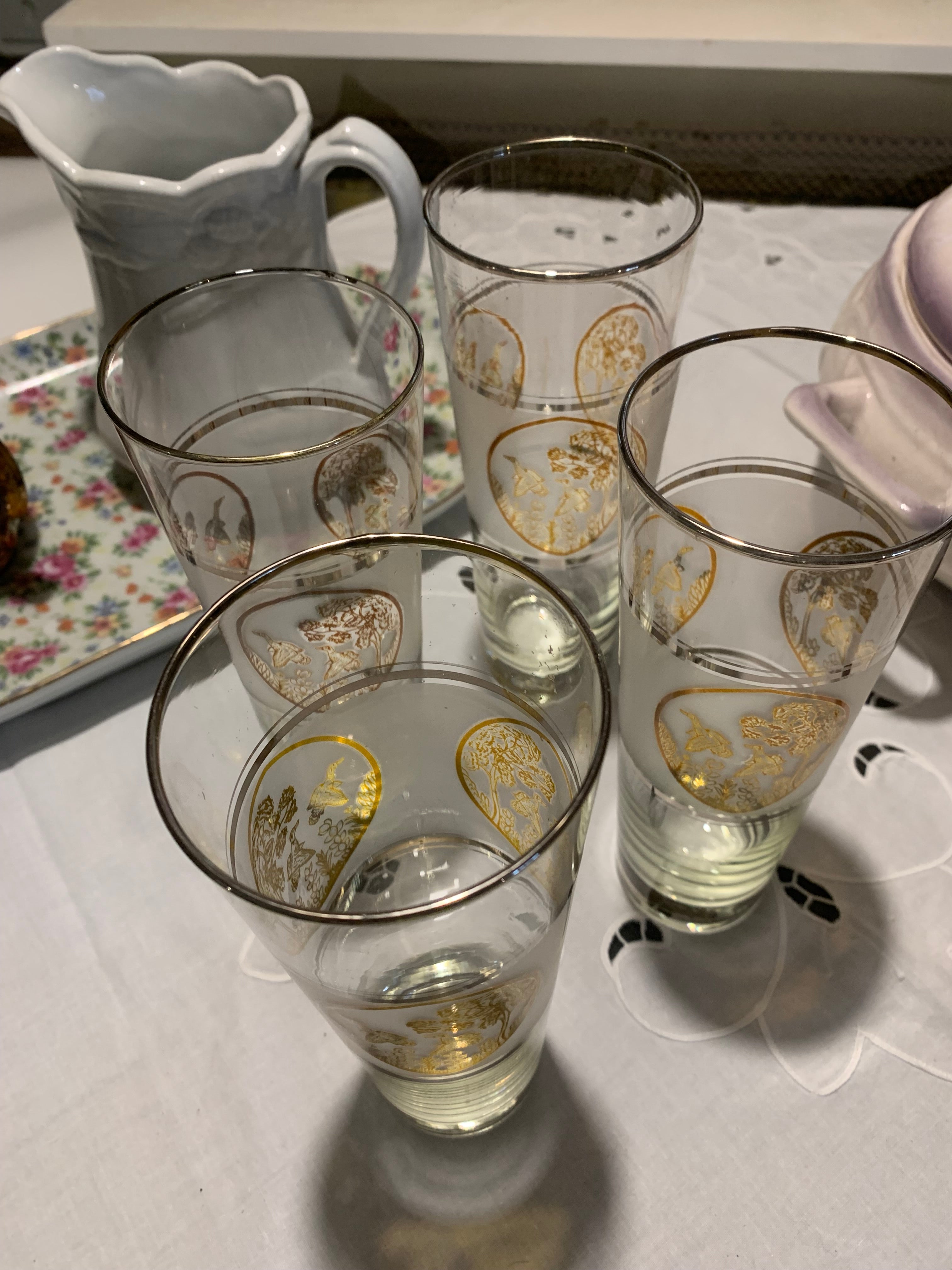 Raro Jogo de copos antigos desenho gansos
