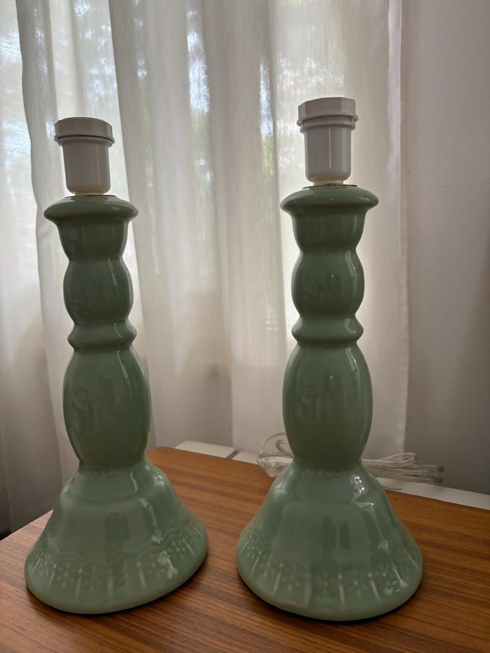 Par de abajures de cerâmica verde