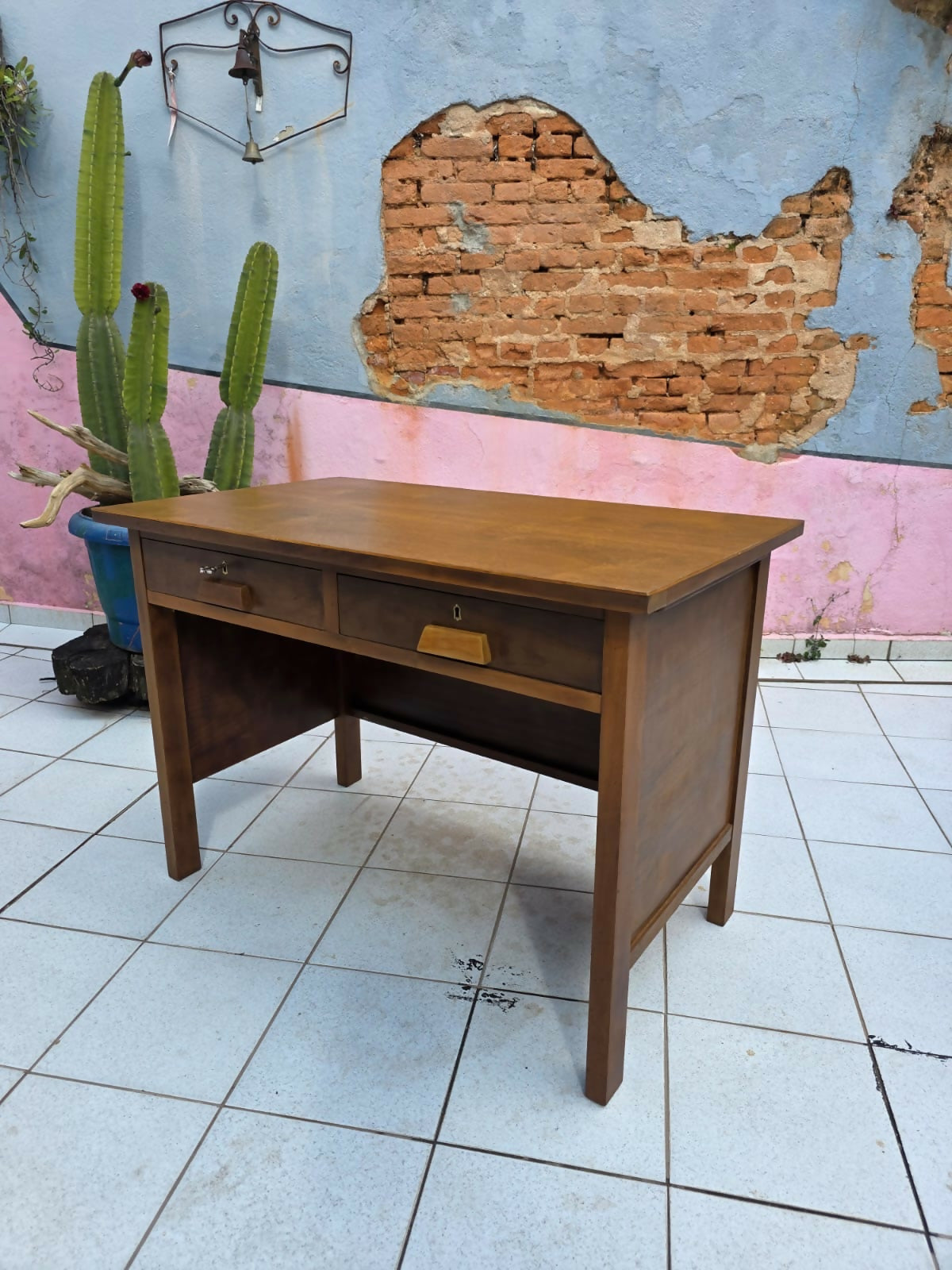 Escrivaninha Cimo, década de 60