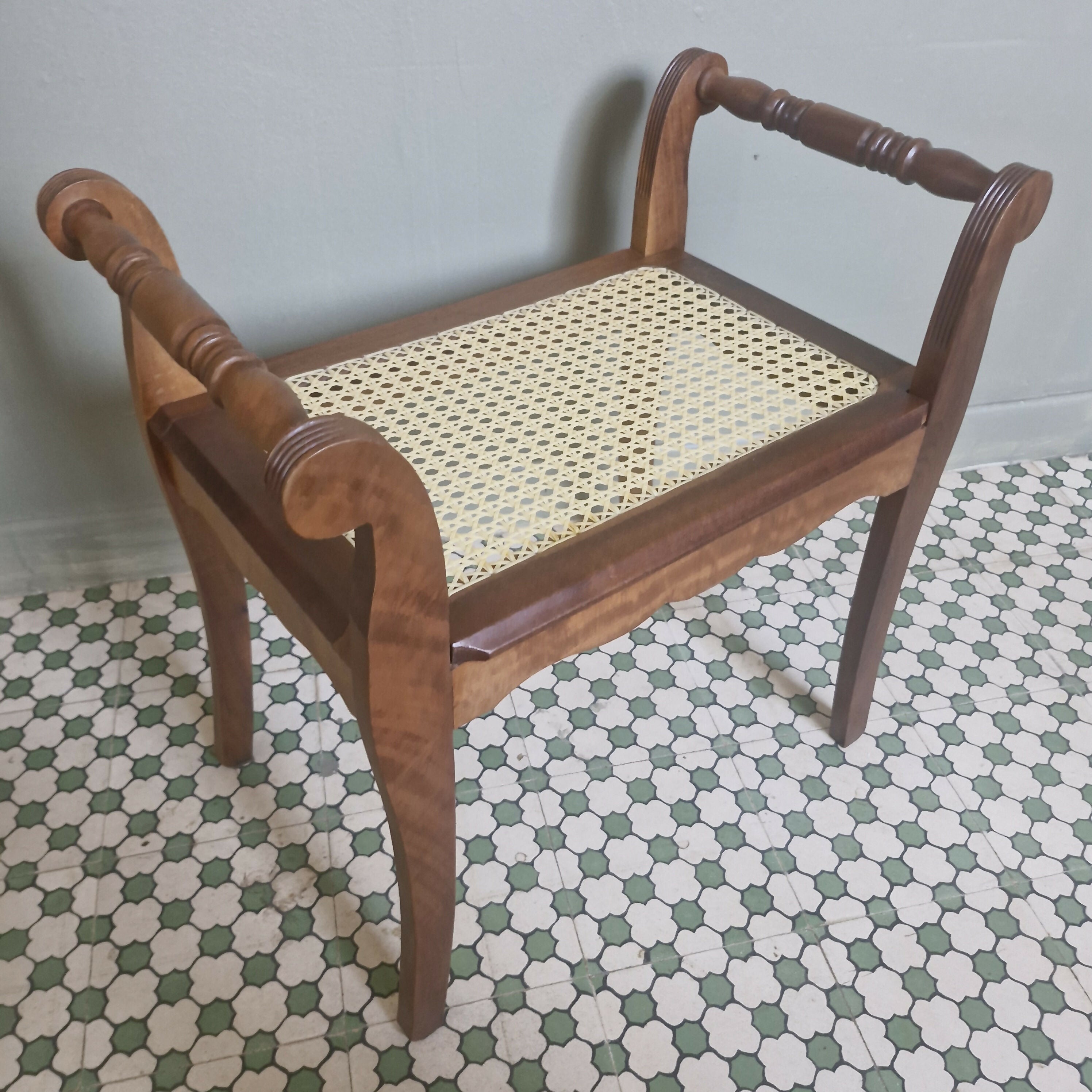 Banqueta de palhinha