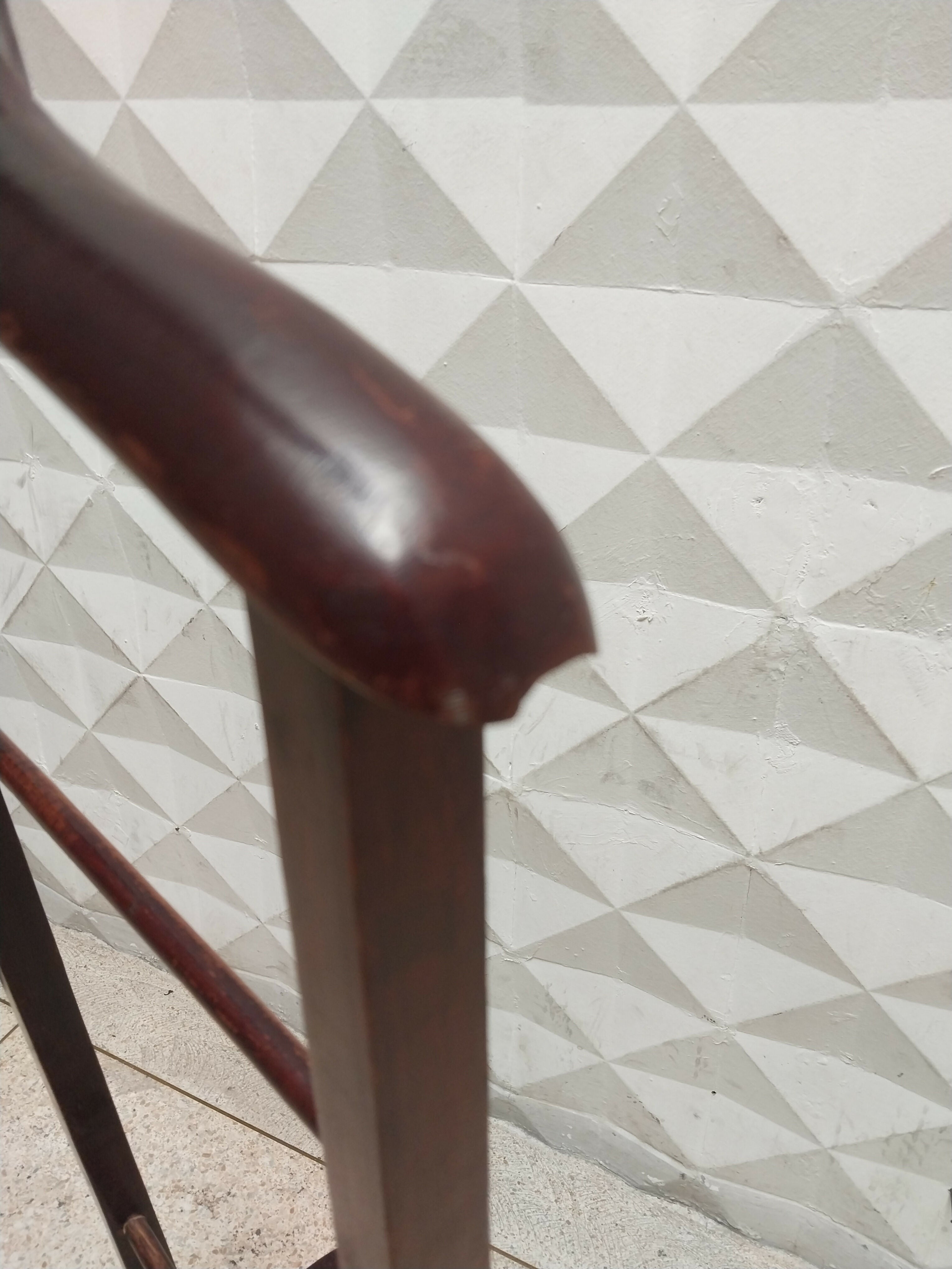 Cabideiro Antigo em Madeira Maciça