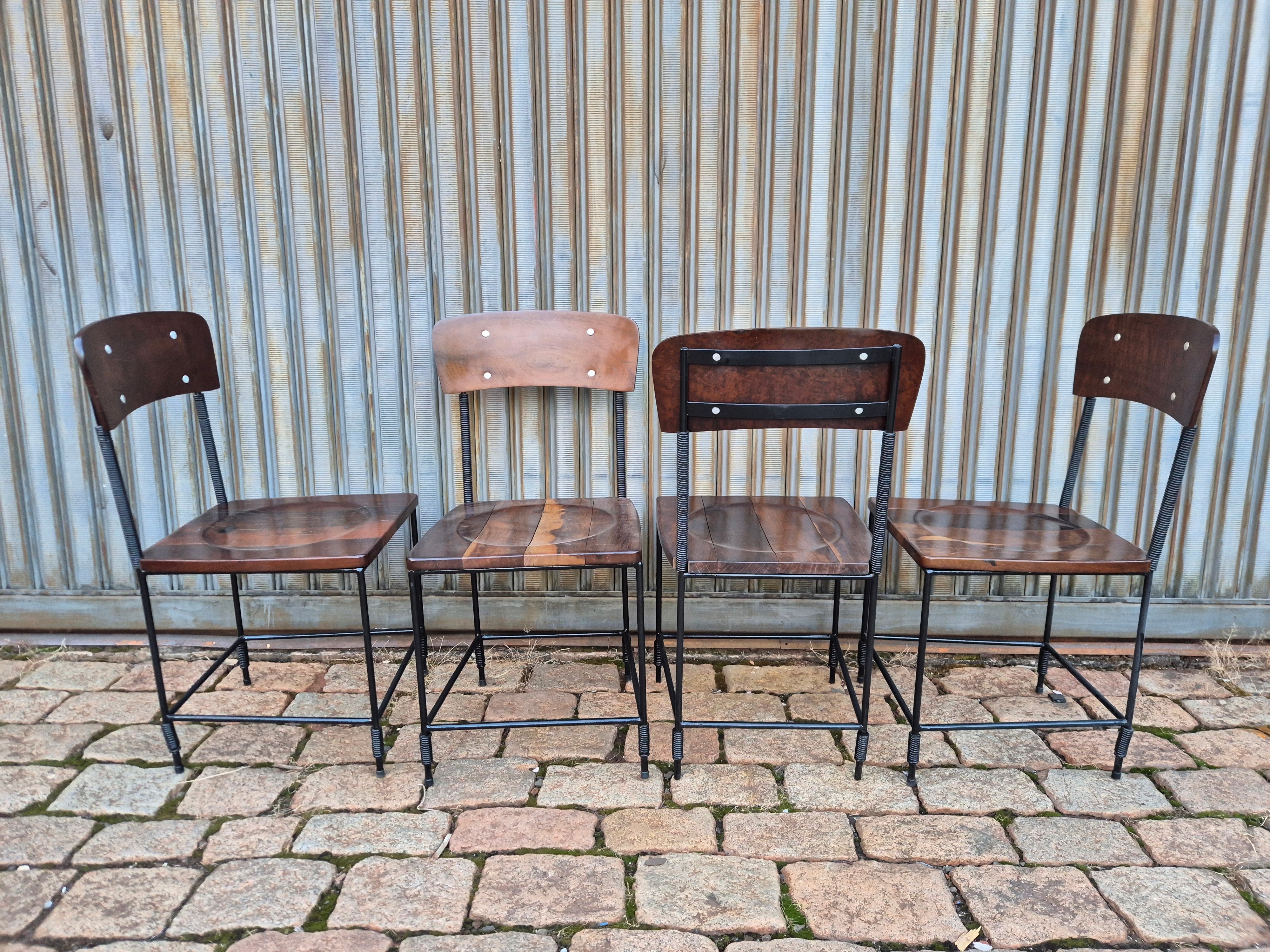 Conjunto 10 cadeiras artesanais ferro vintage