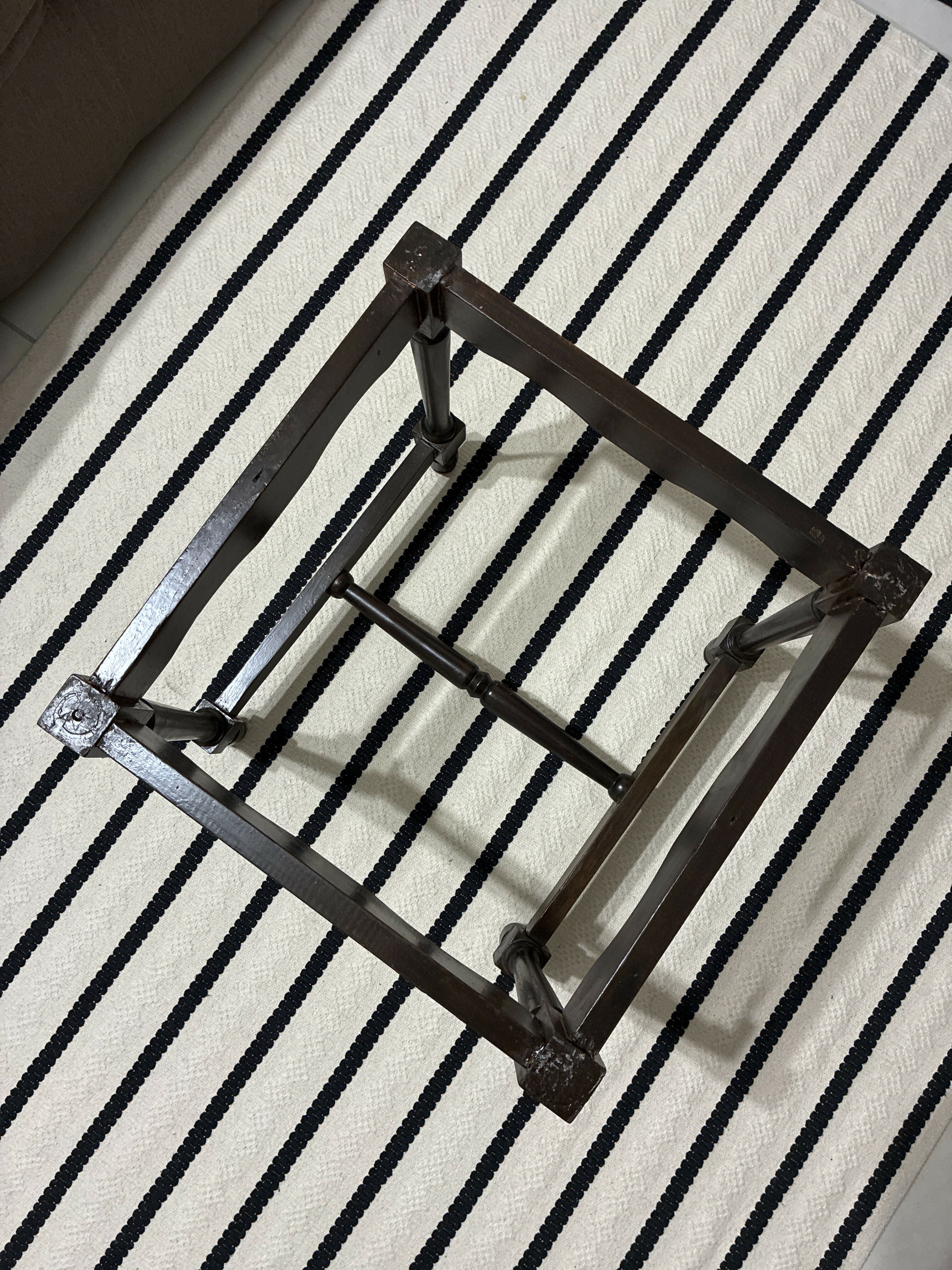 Mesa de canto quadrada em madeira e granito - anos 60