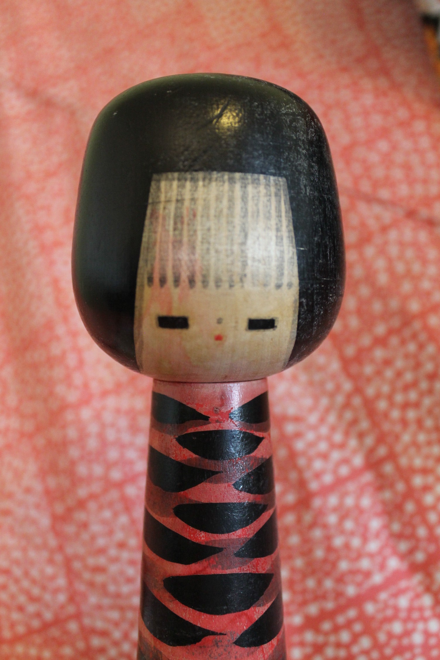 RARIDADE Boneca “kokeshi” de Hideo Ishihara - trazida do Japão